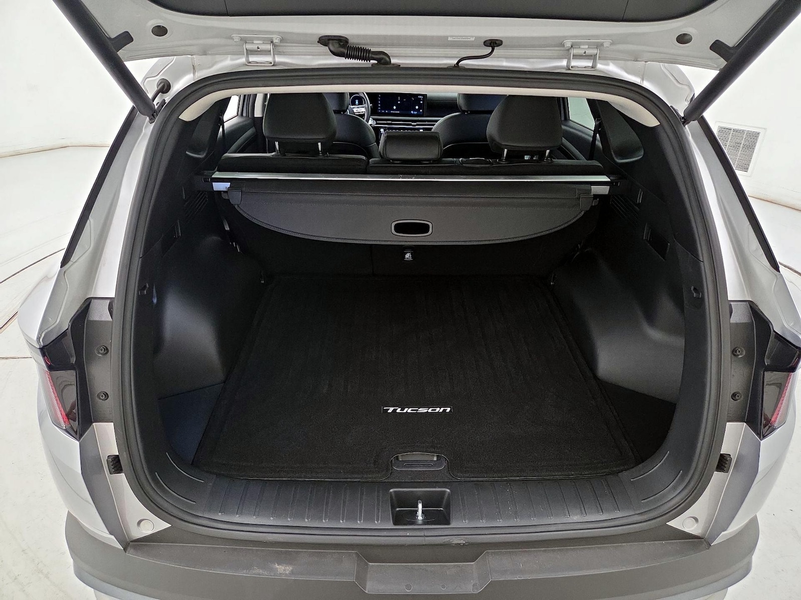 2025 Hyundai Tucson SEL Convenience - Photo 23