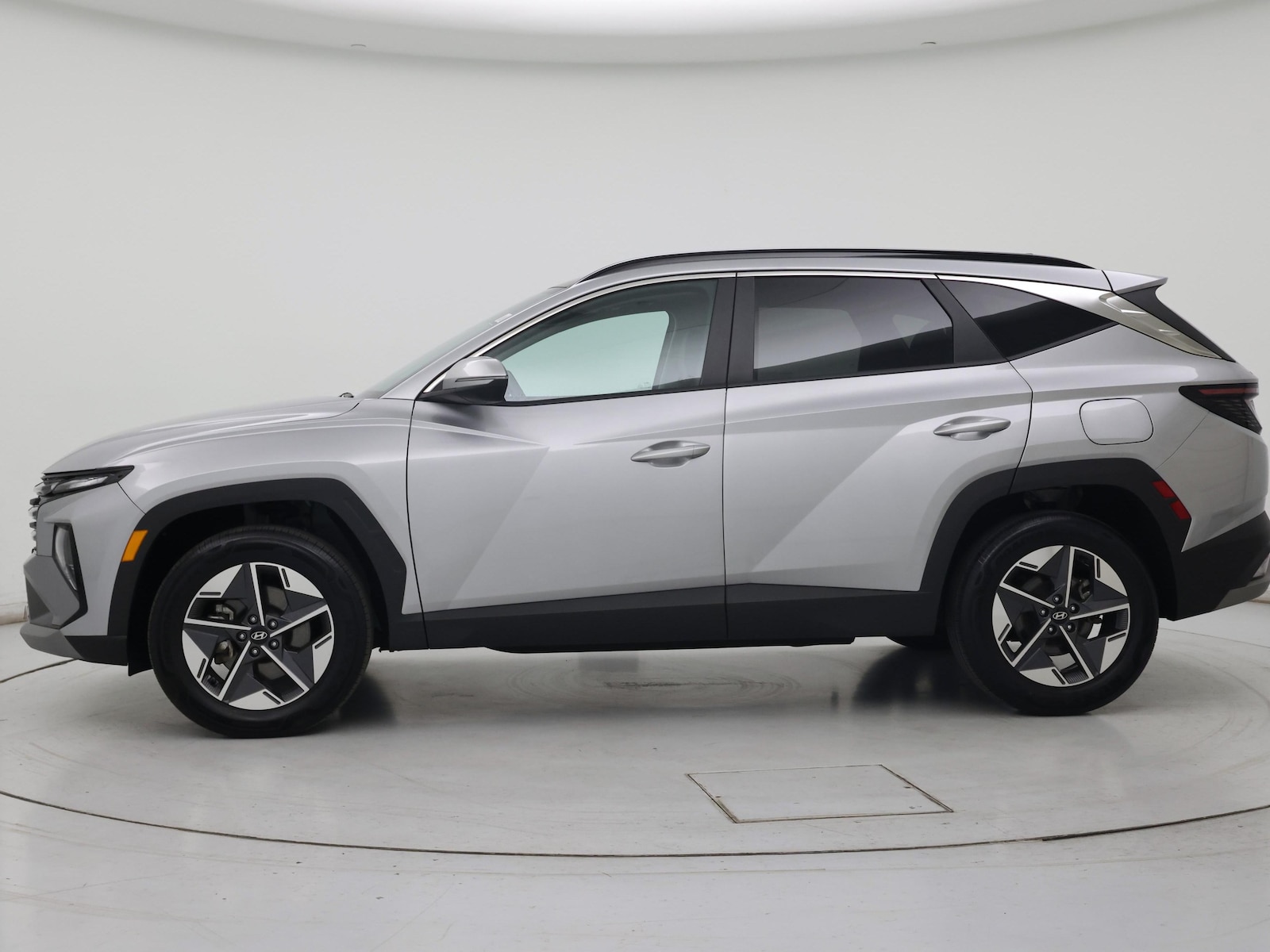 2025 Hyundai Tucson SEL Convenience - Photo 4