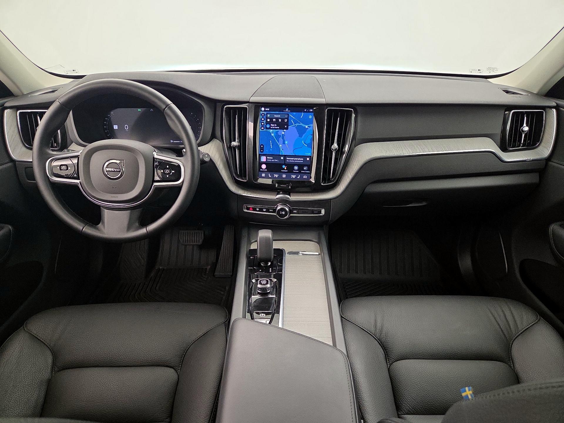 Thumbnail: 2025 Volvo XC60 - 9