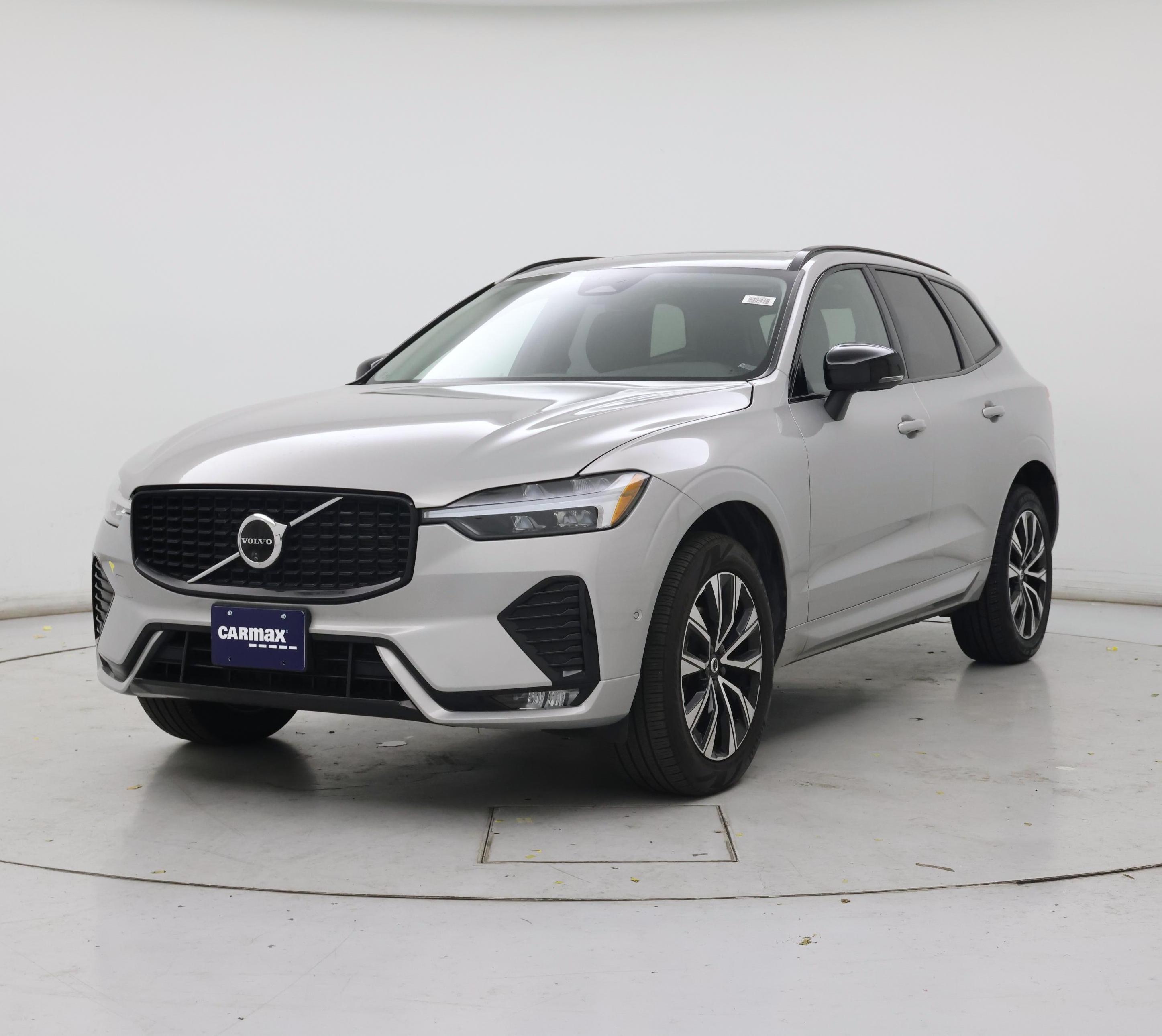 Thumbnail: 2025 Volvo XC60 - 4