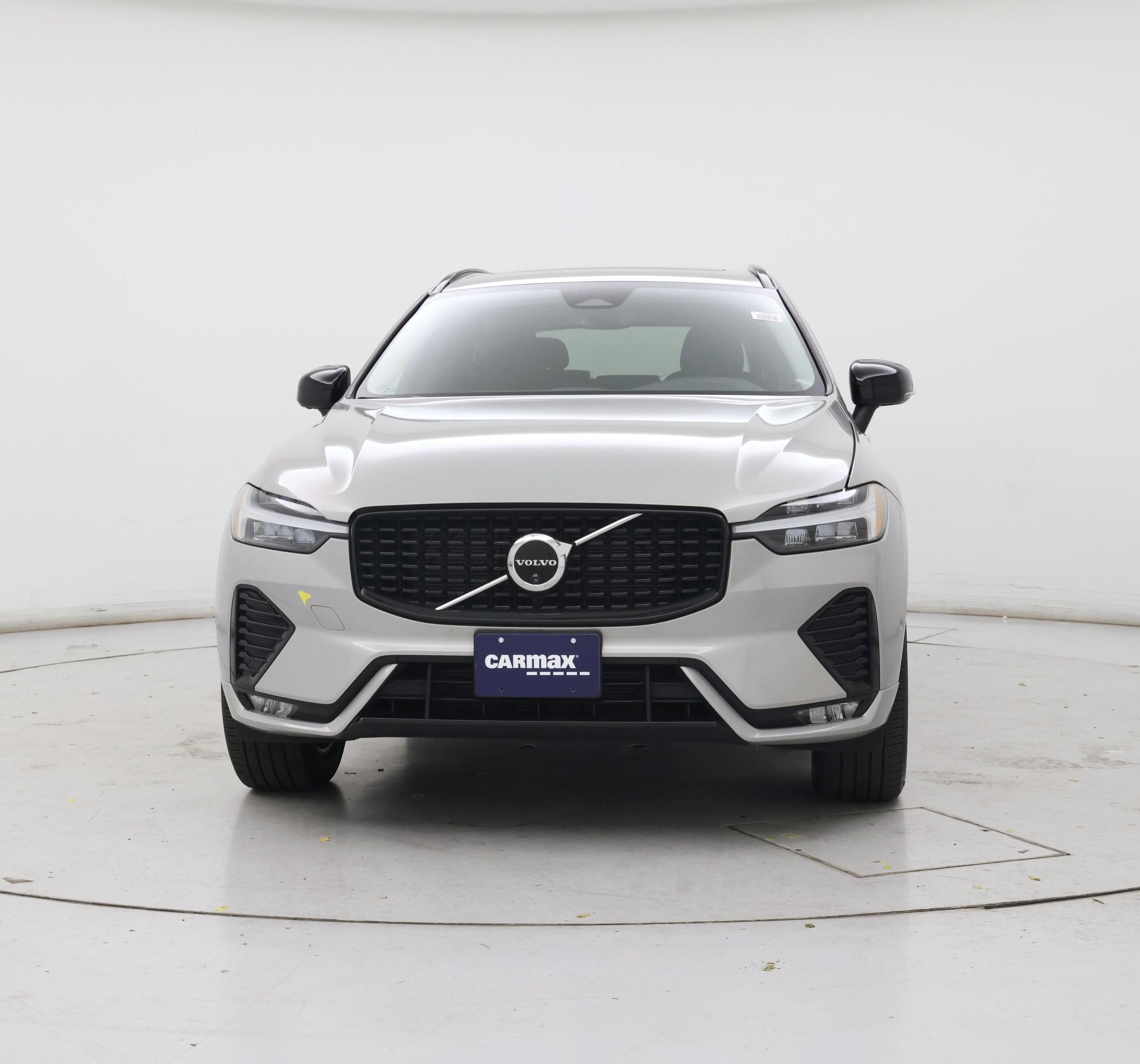 Thumbnail: 2025 Volvo XC60 - 5