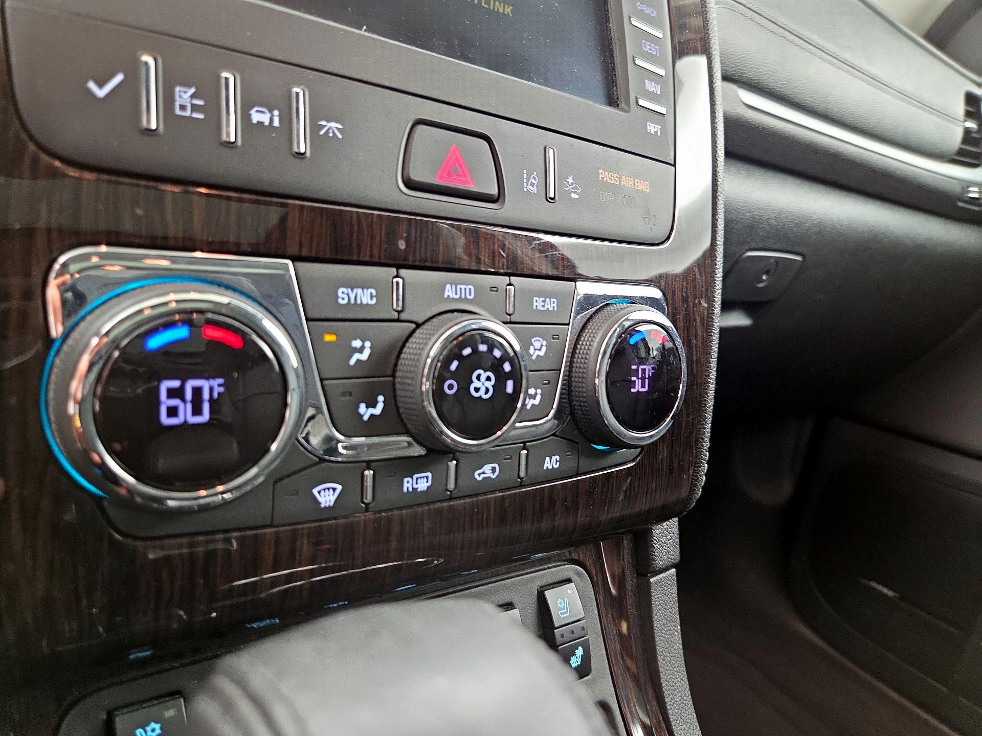 Thumbnail: 2017 Chevrolet Traverse - 16