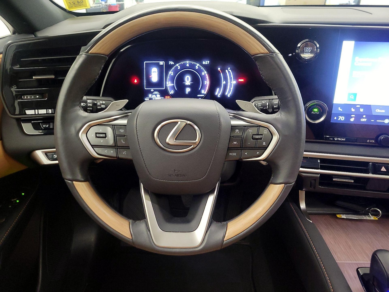2024 Lexus RX 350 - Photo 11