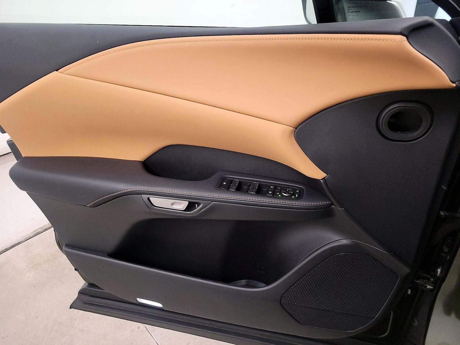 2024 Lexus RX 350 - Photo 13