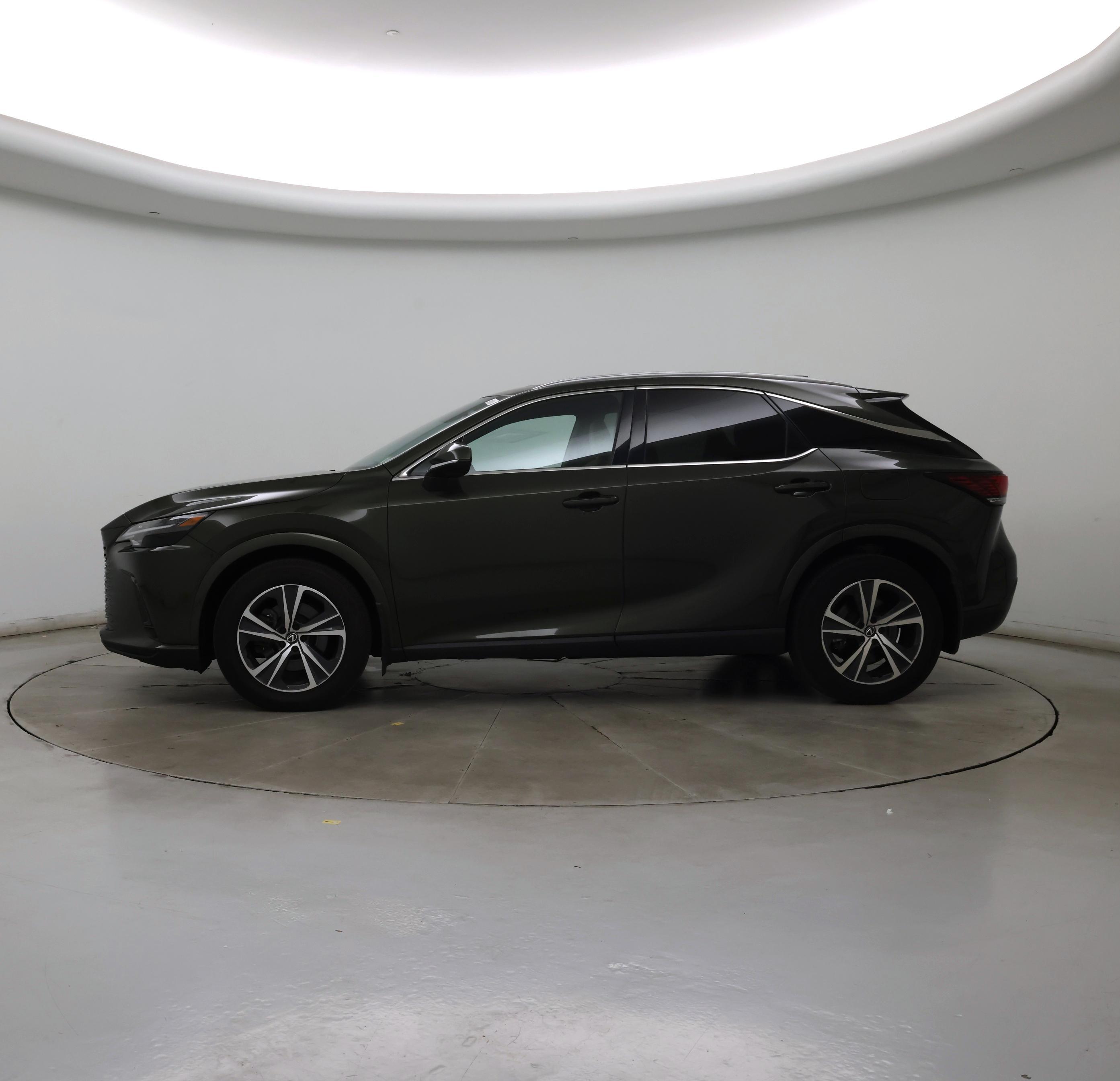 Thumbnail: 2024 Lexus RX - 3