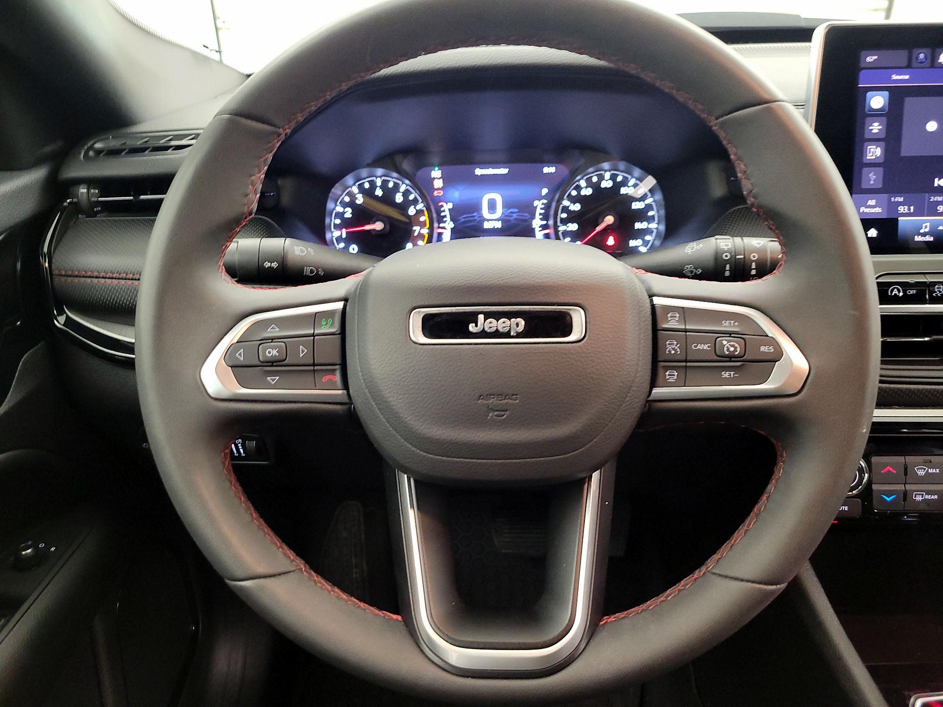 Thumbnail: 2025 Jeep Compass - 10
