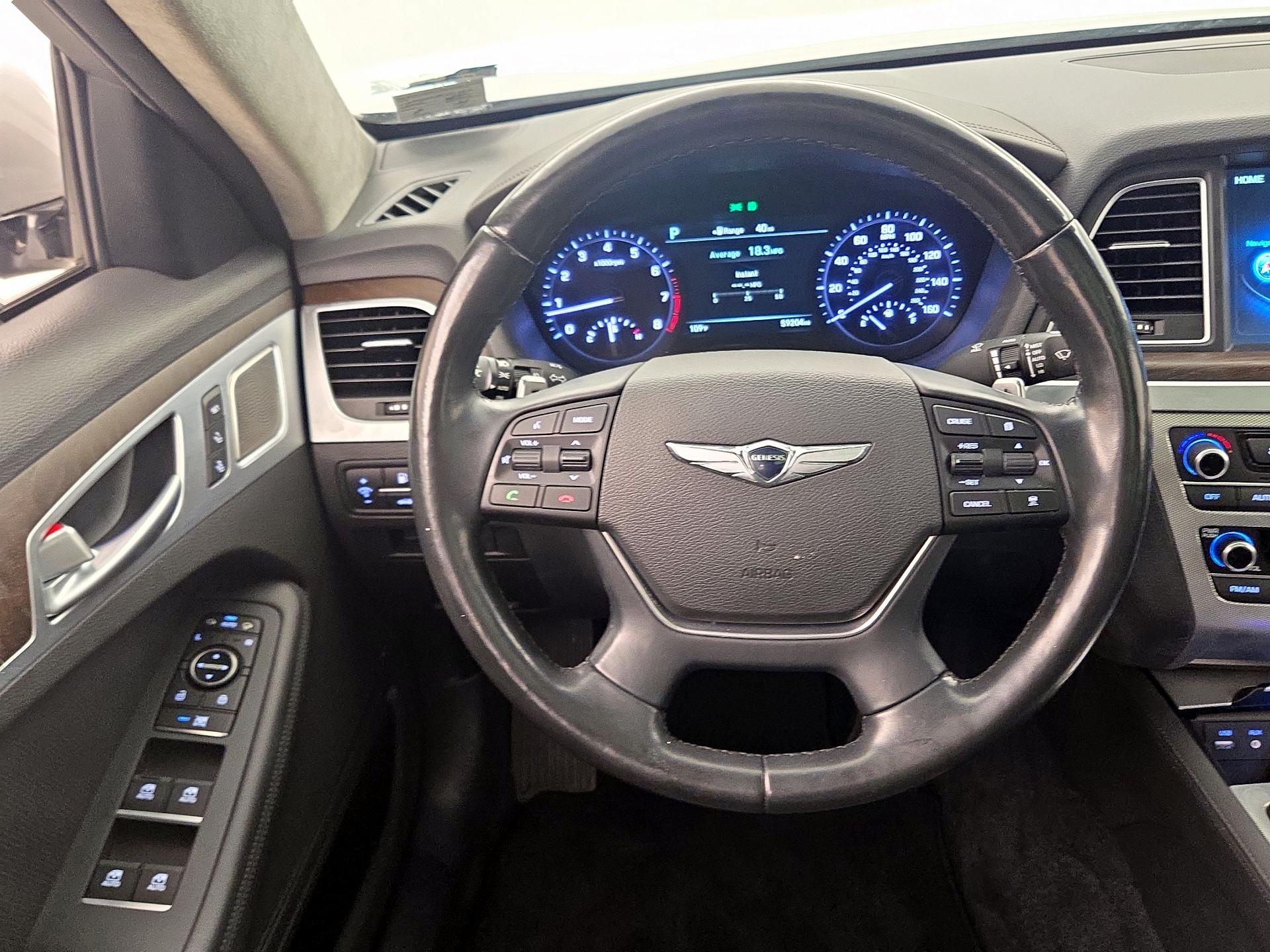 Thumbnail: 2018 Genesis G80 - 10