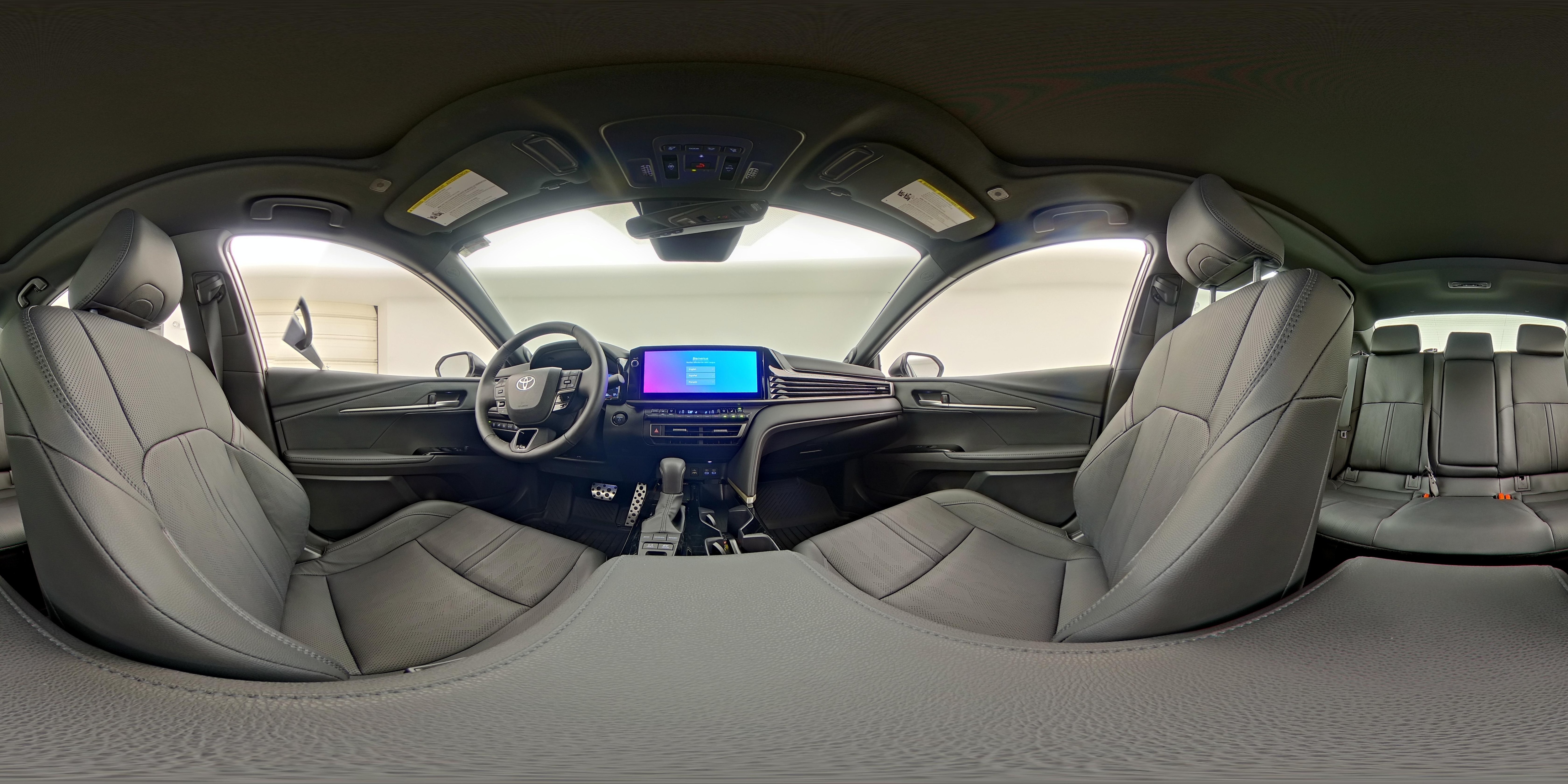 2025 Toyota Camry XSE - Photo 25