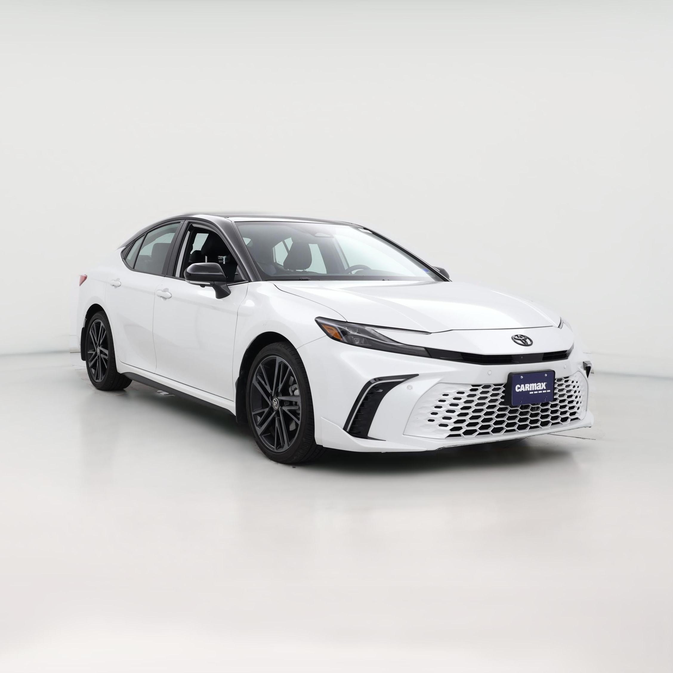 Thumbnail: 2025 Toyota Camry - 1