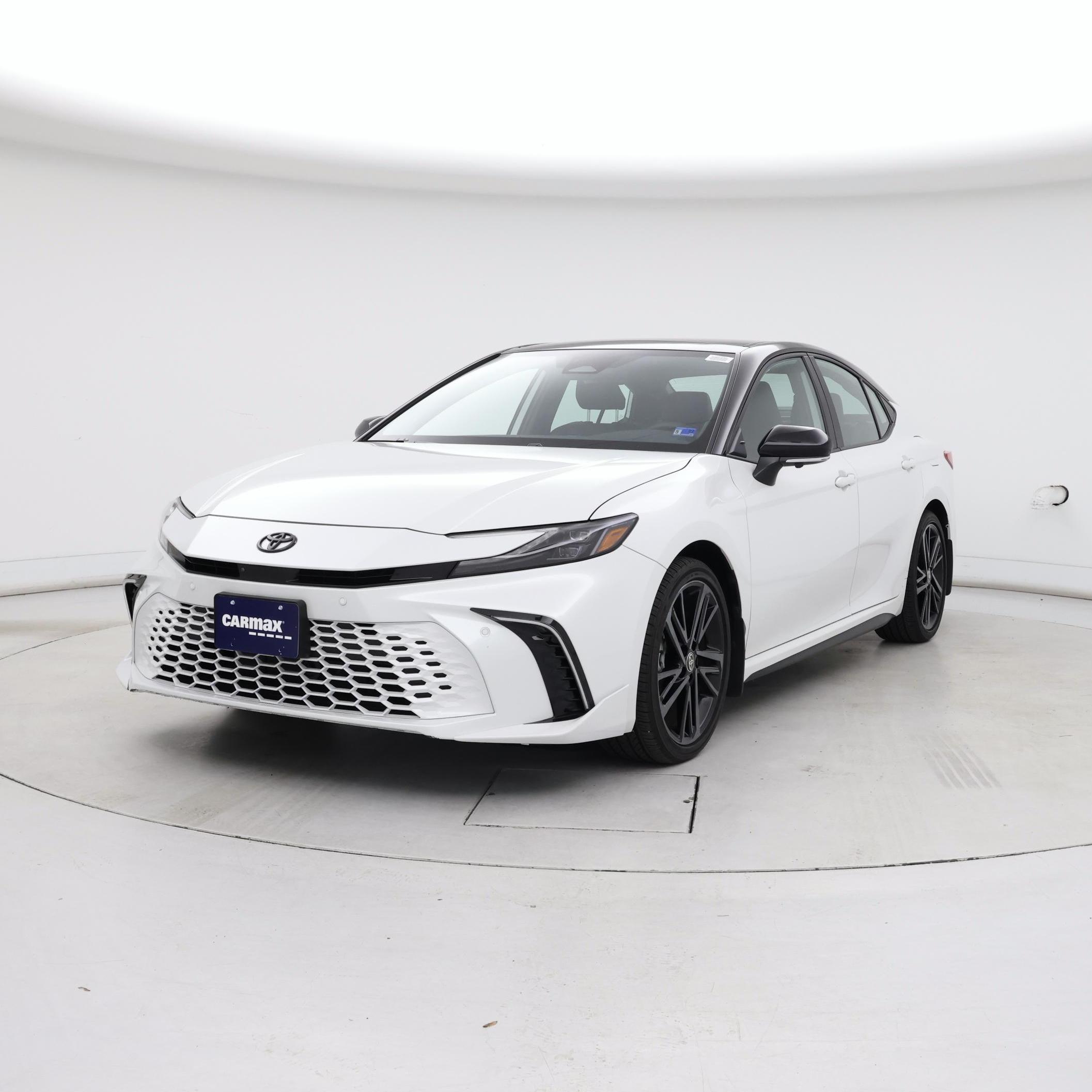 Thumbnail: 2025 Toyota Camry - 4