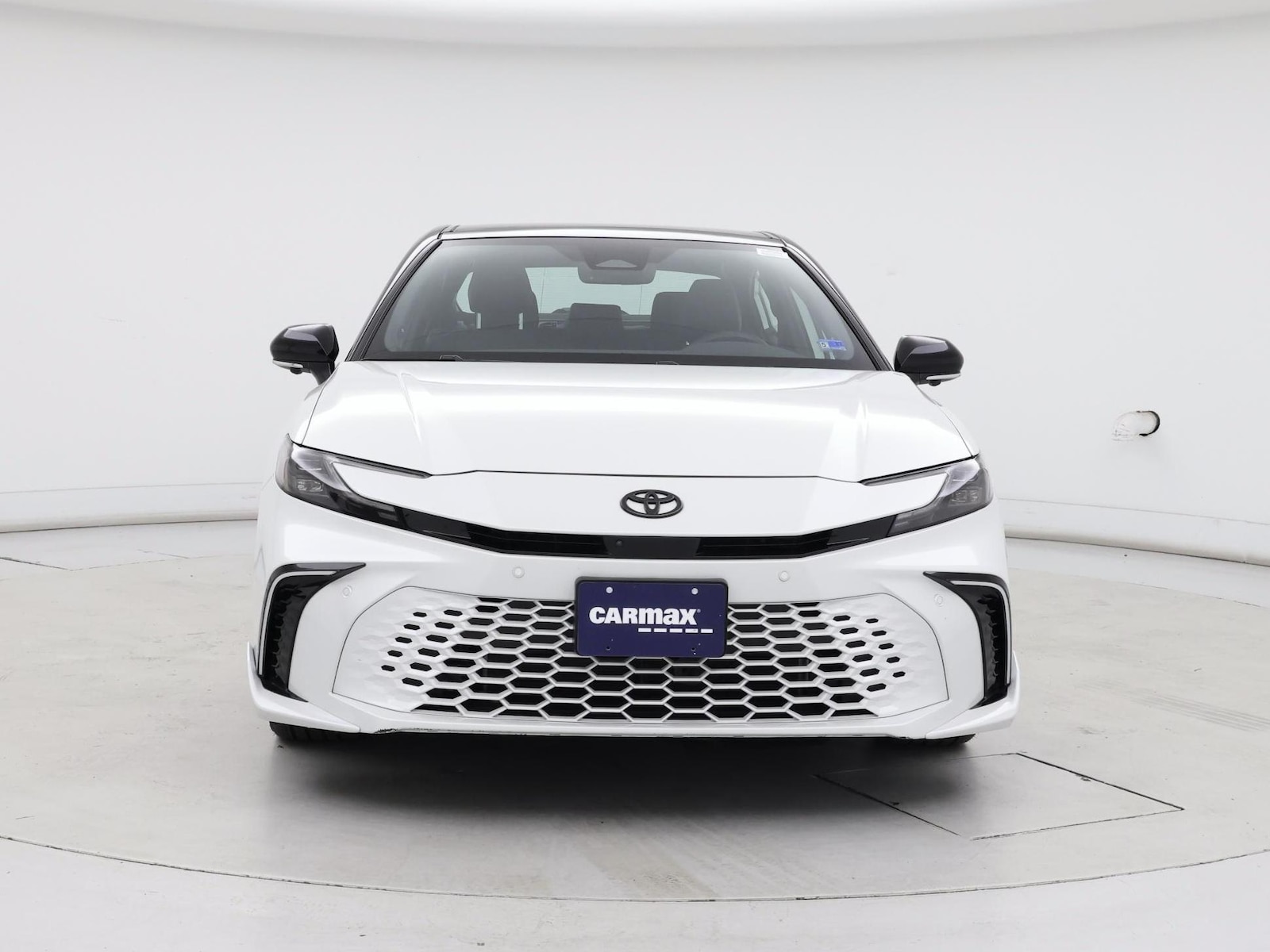 2025 Toyota Camry XSE - Photo 6