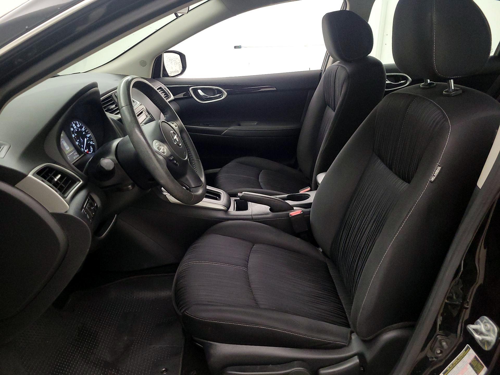 Thumbnail: 2018 Nissan Sentra - 11