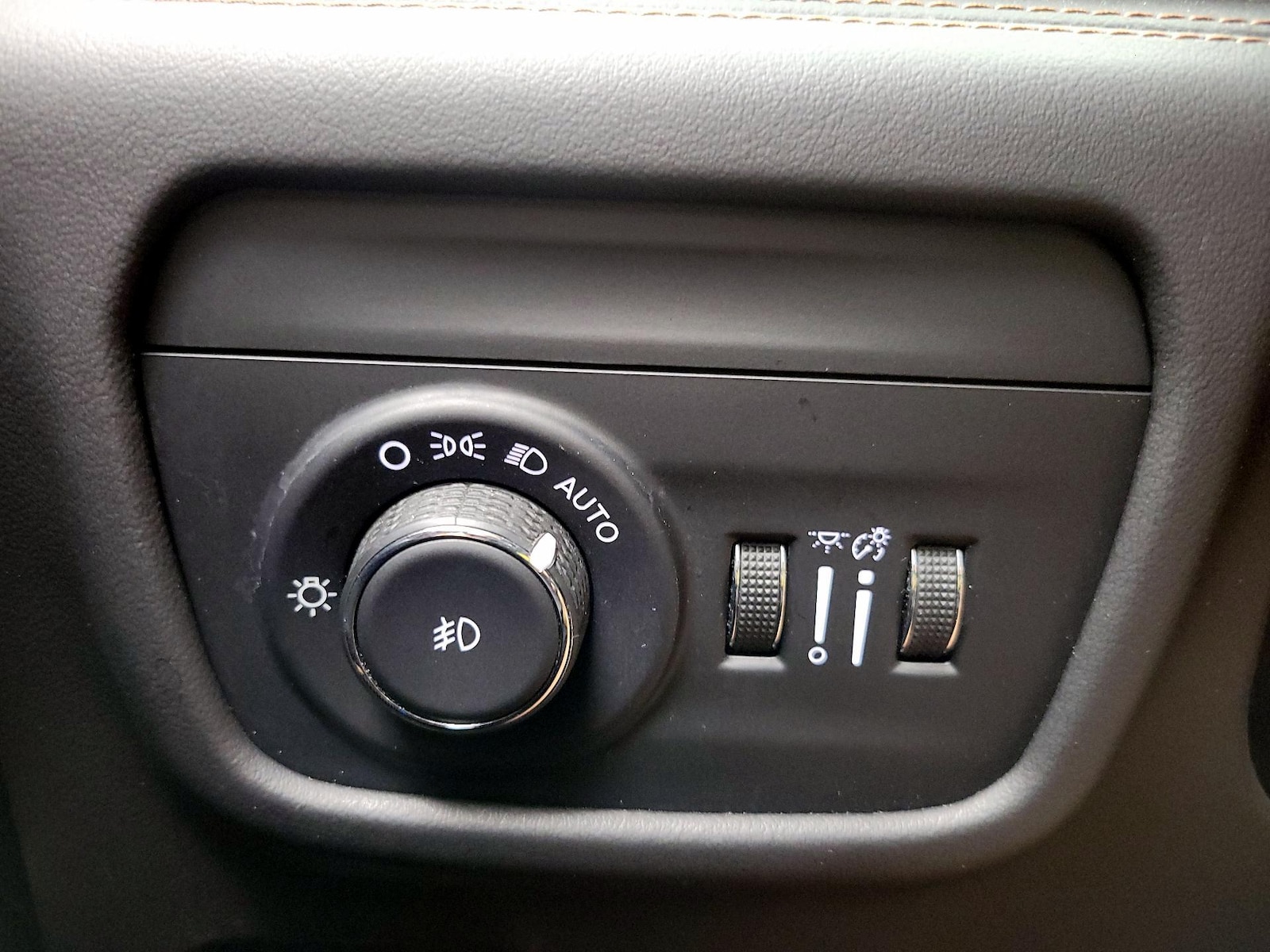 2023 Jeep Grand Cherokee L Summit Reserve - Photo 14