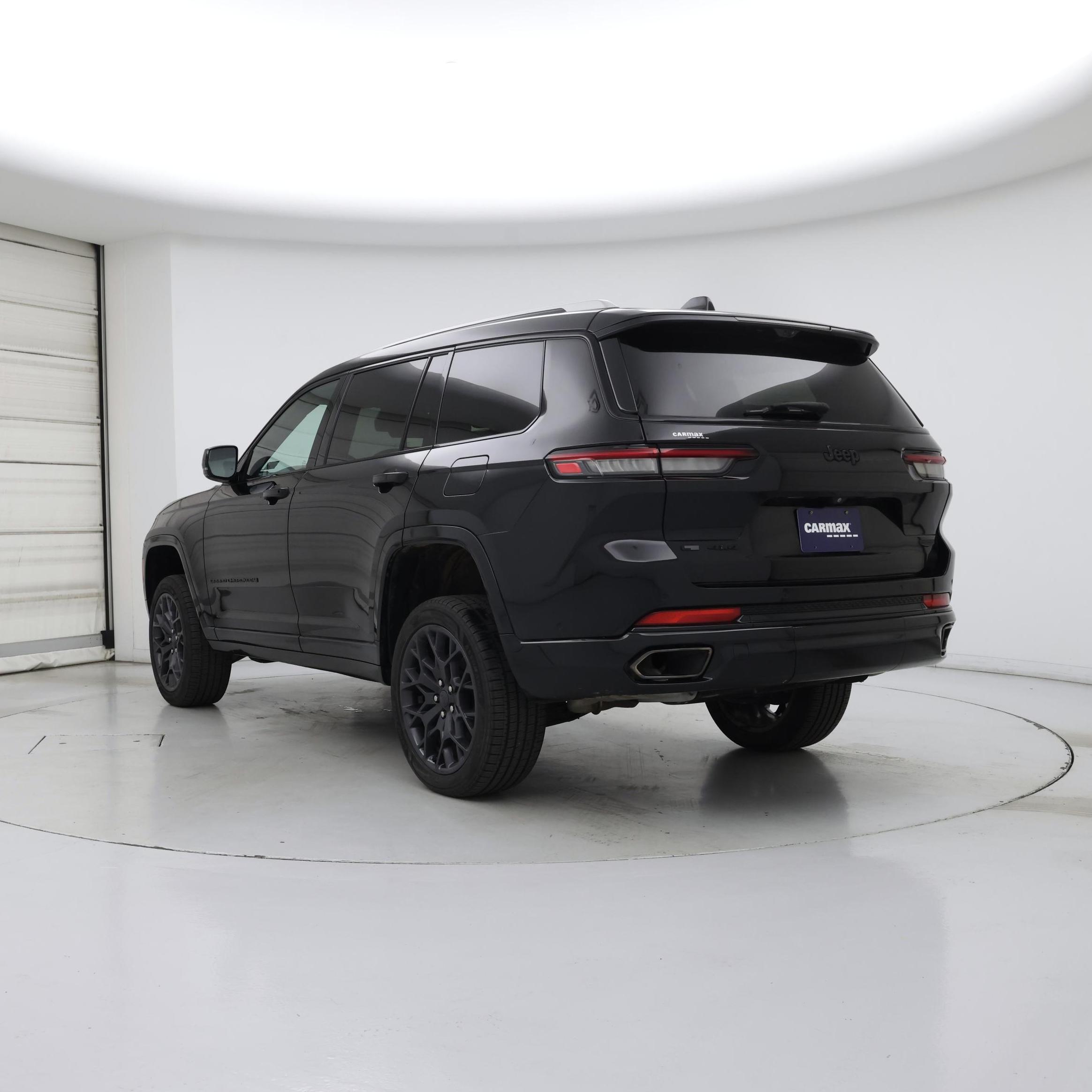 Thumbnail: 2023 Jeep Grand Cherokee L - 2