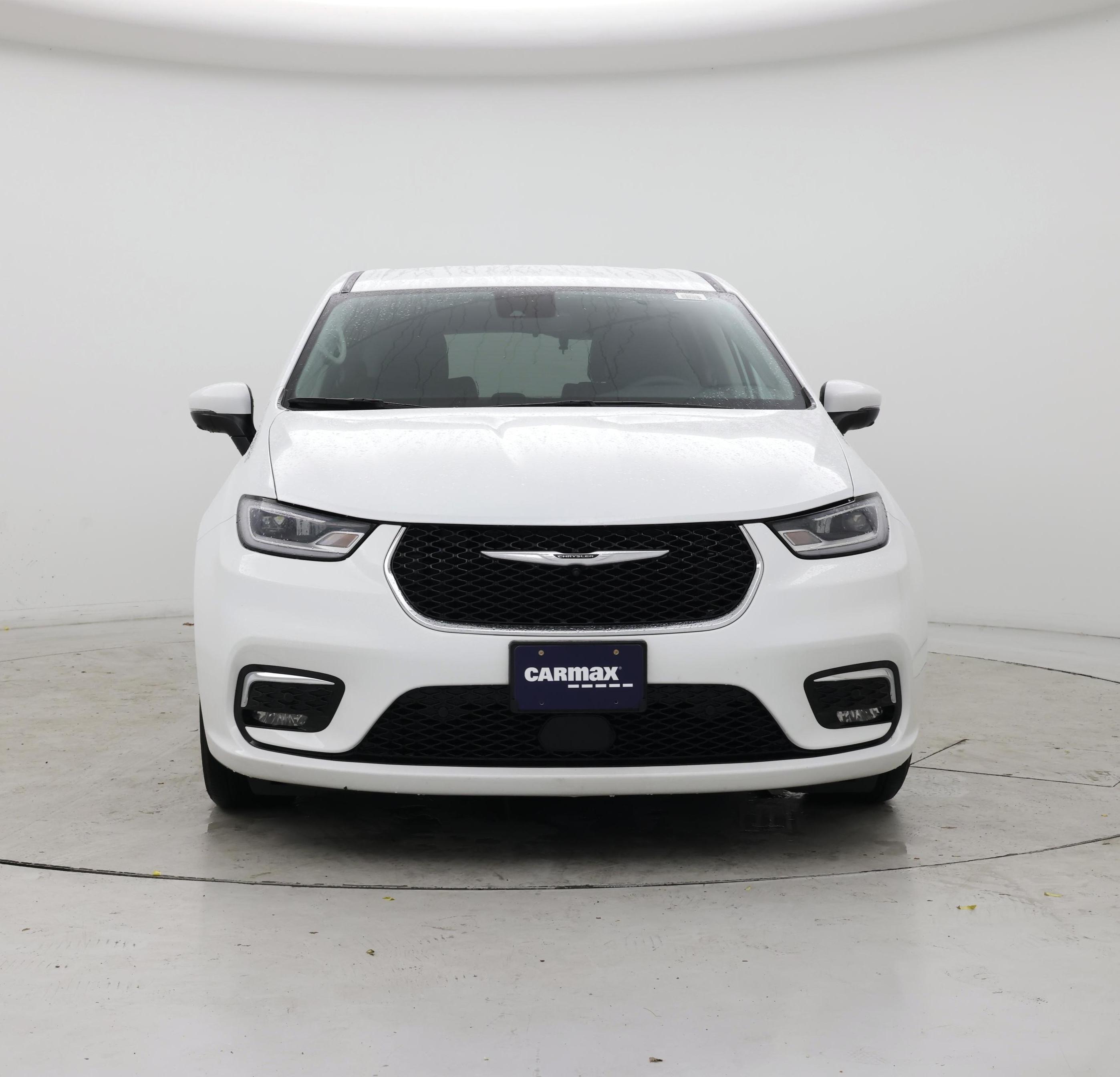 Thumbnail: 2023 Chrysler Pacifica - 5