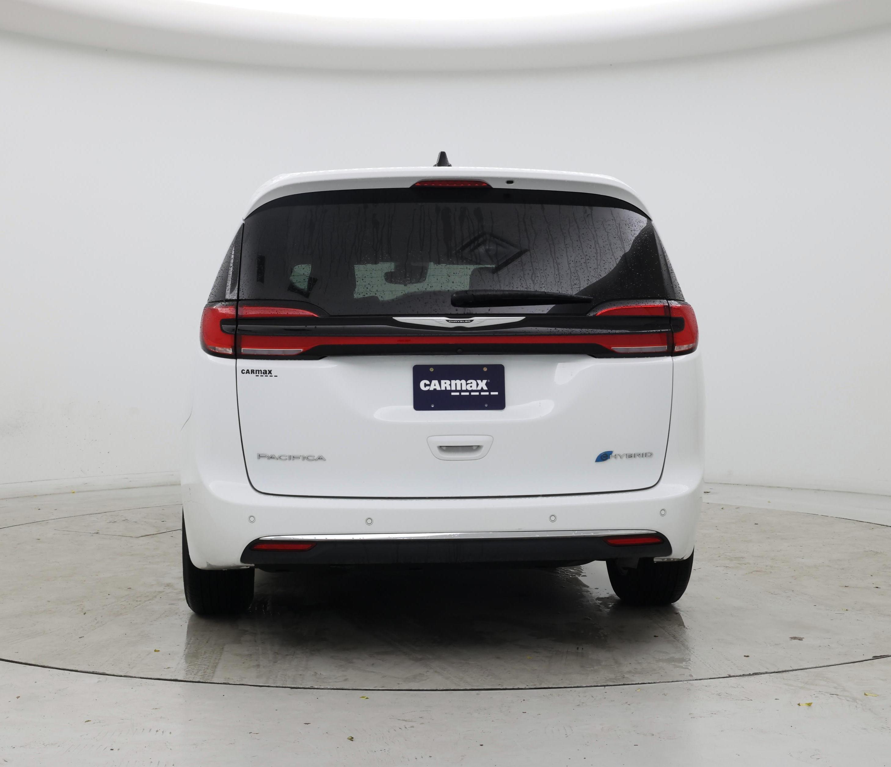 Thumbnail: 2023 Chrysler Pacifica - 6