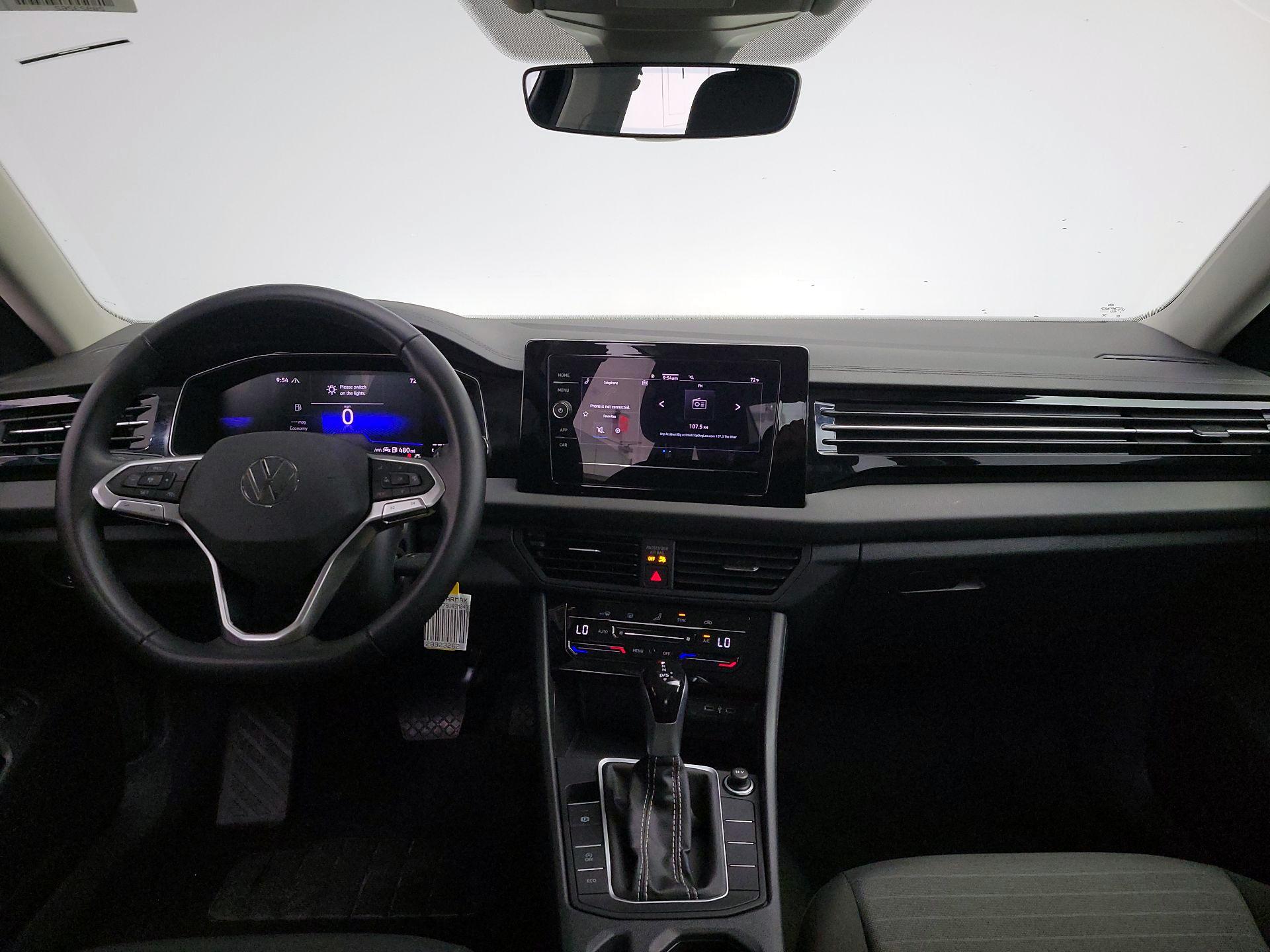 Thumbnail: 2025 Volkswagen Jetta - 9