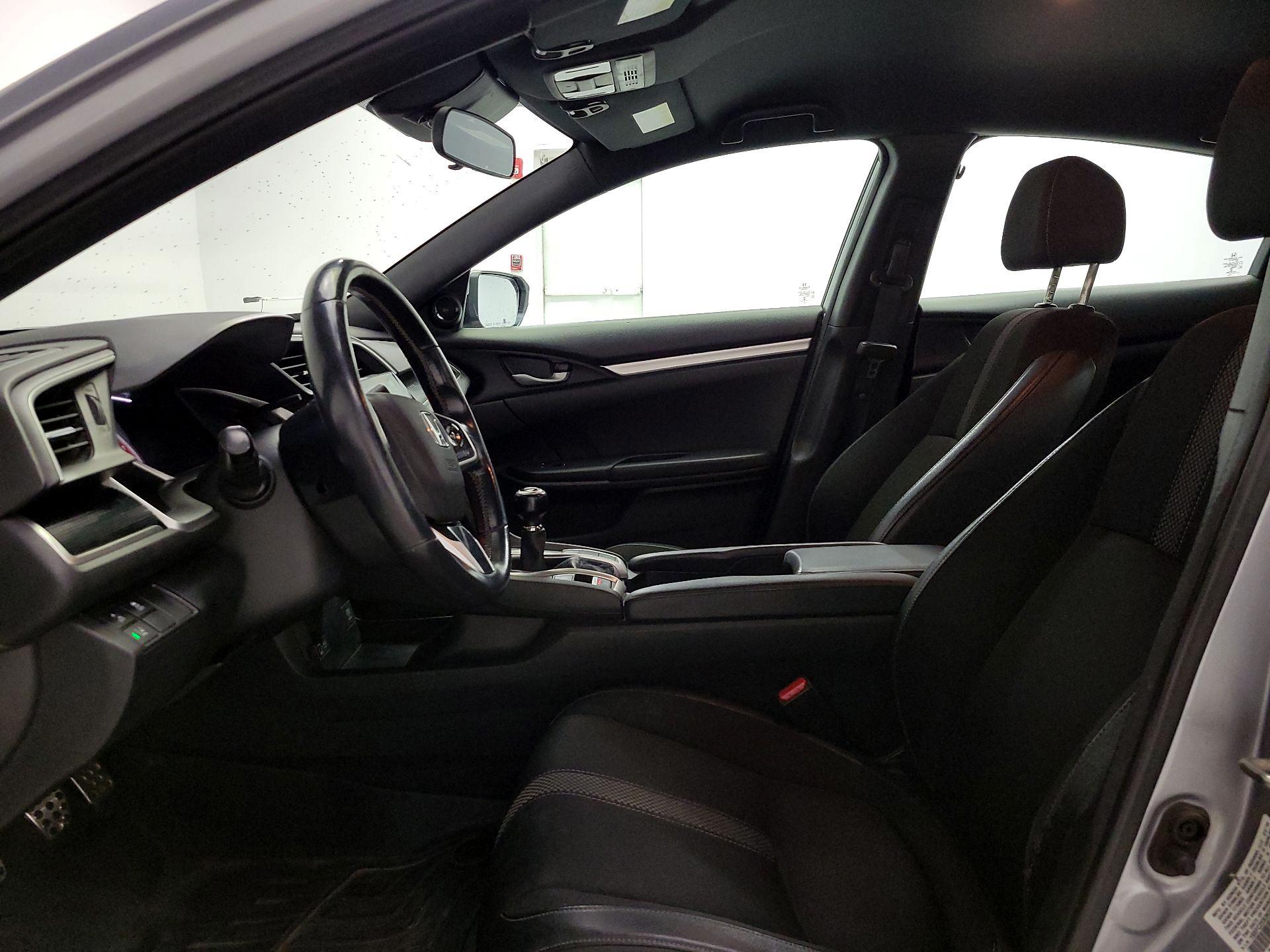 Thumbnail: 2019 Honda Civic - 11