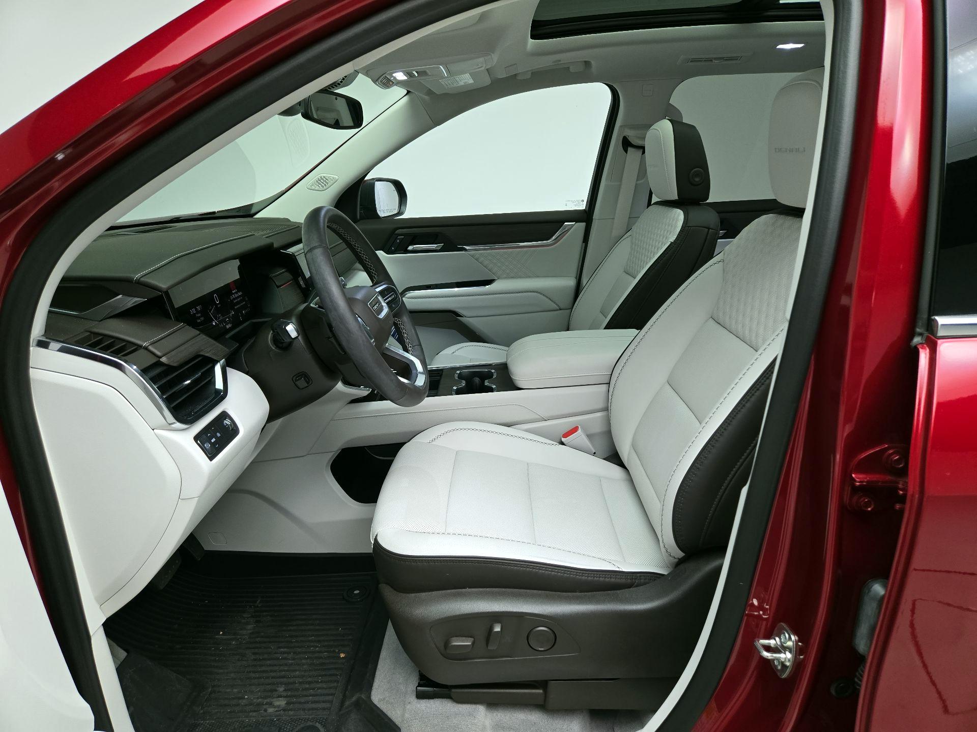 Thumbnail: 2025 GMC Acadia - 11