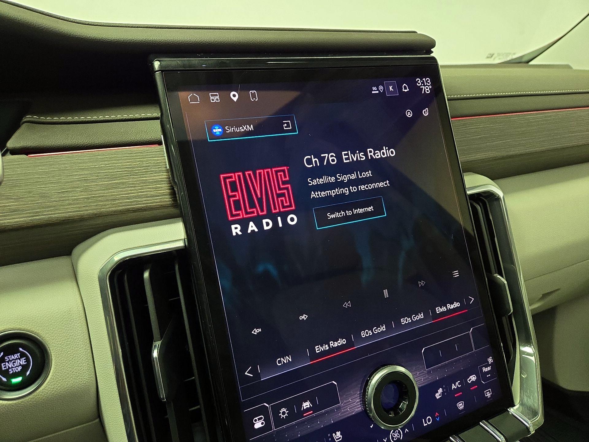 Thumbnail: 2025 GMC Acadia - 16