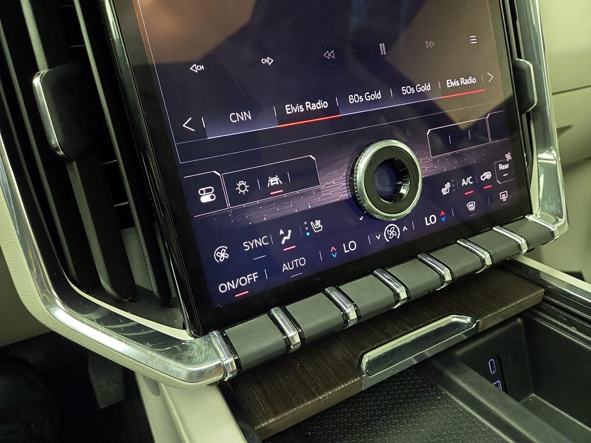 Thumbnail: 2025 GMC Acadia - 17