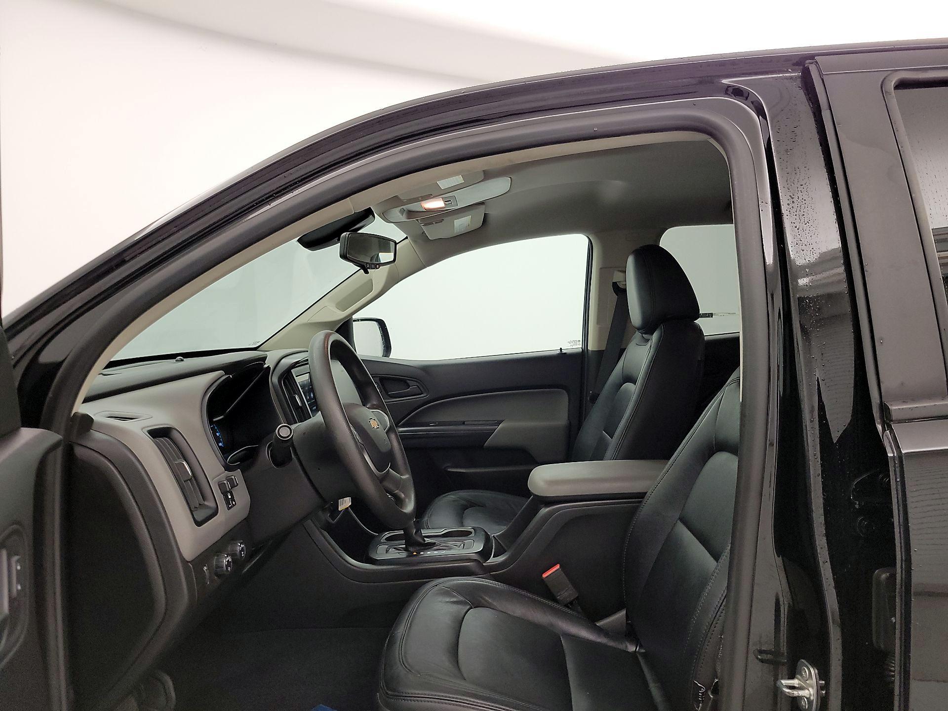 Thumbnail: 2019 Chevrolet Colorado - 11