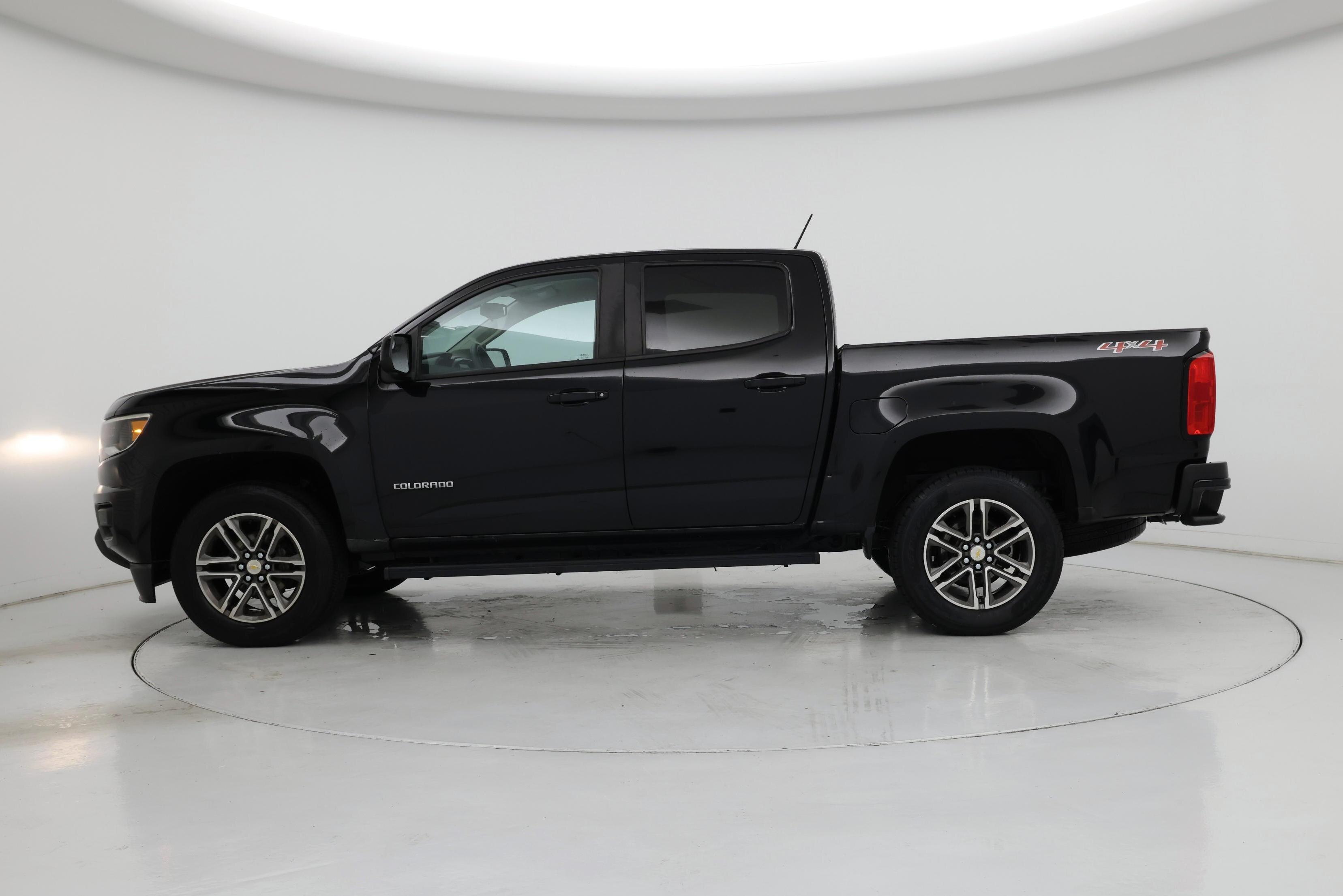 Thumbnail: 2019 Chevrolet Colorado - 3