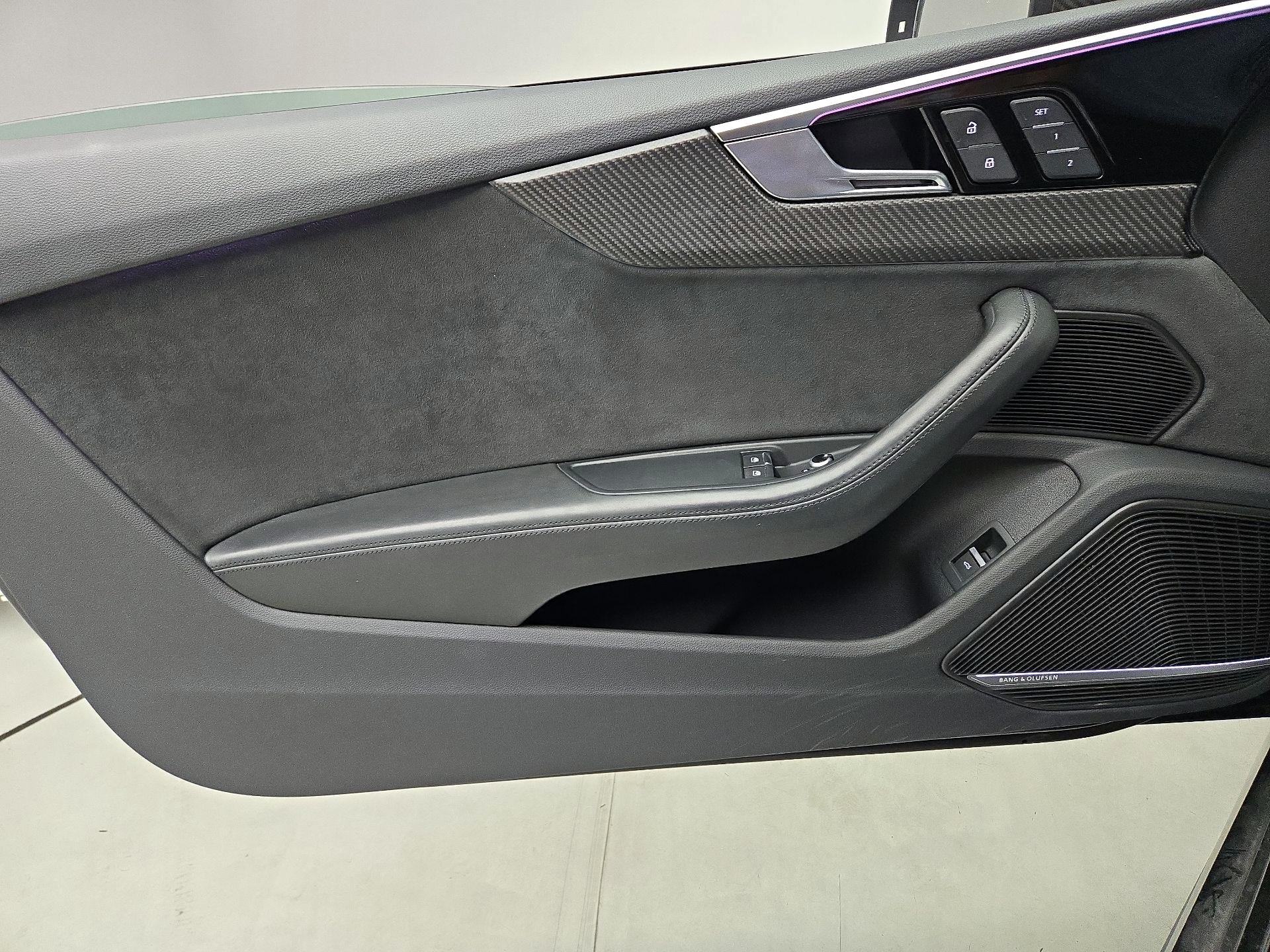 Thumbnail: 2023 Audi RS 5 - 12