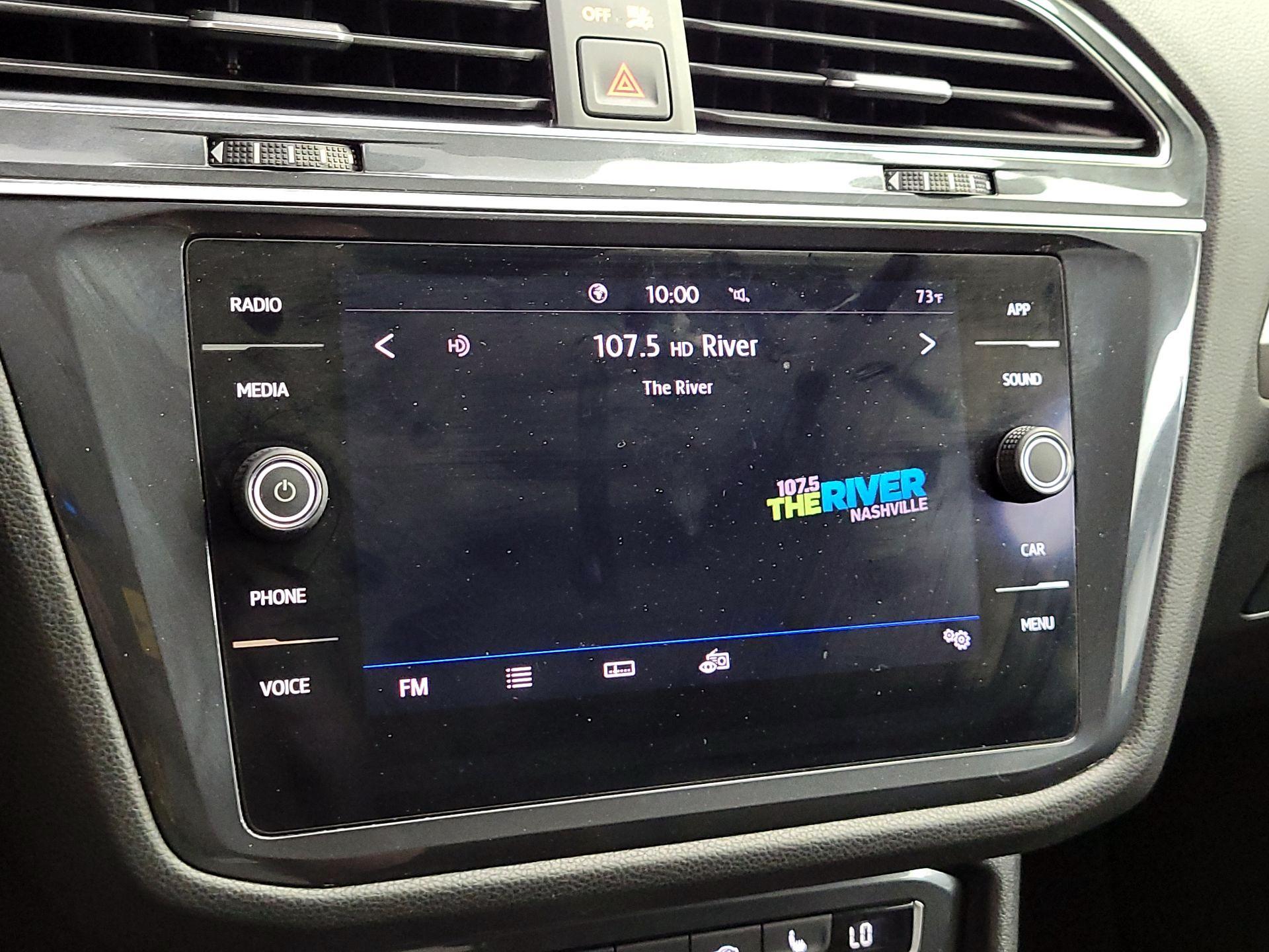 Thumbnail: 2020 Volkswagen Tiguan - 15