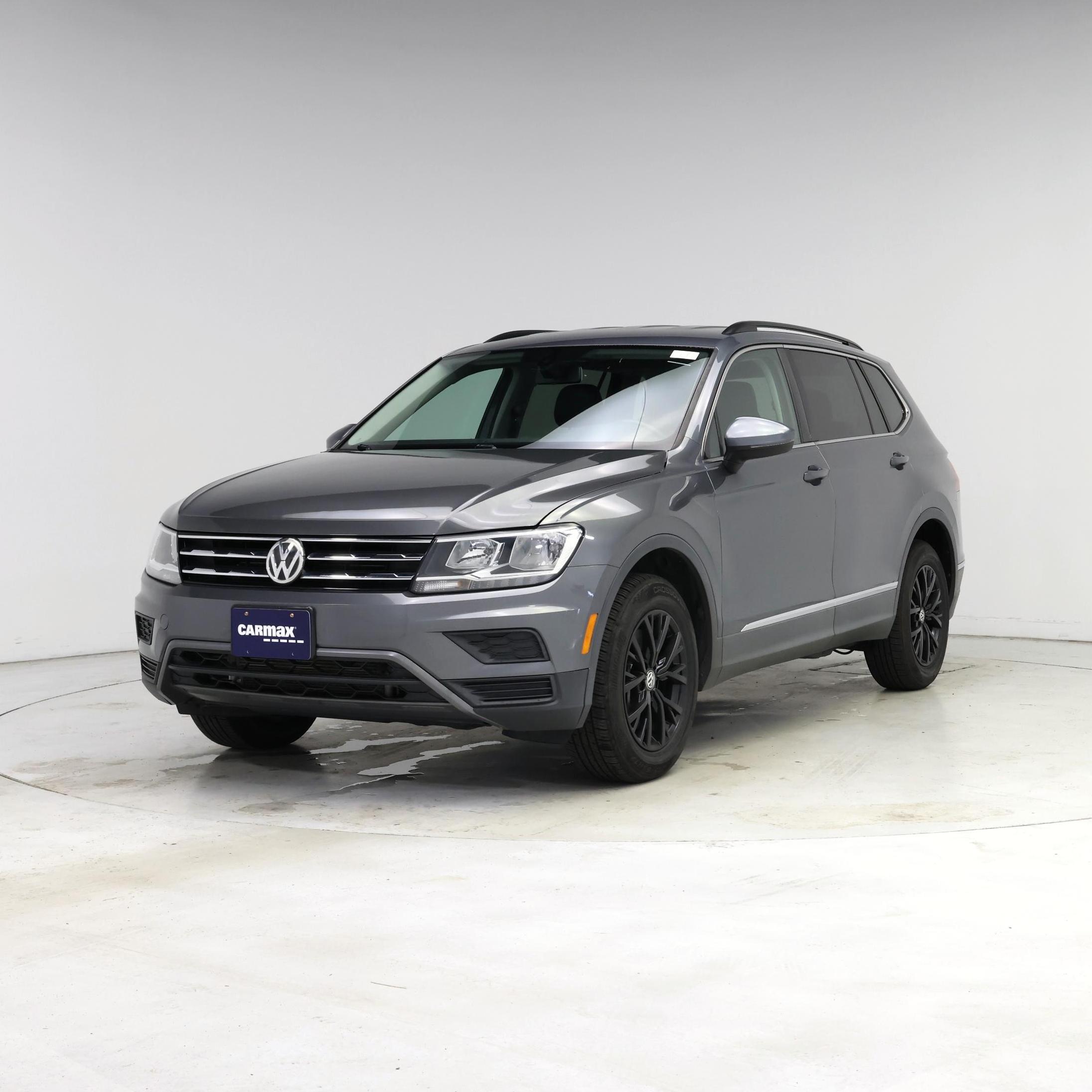Thumbnail: 2020 Volkswagen Tiguan - 4
