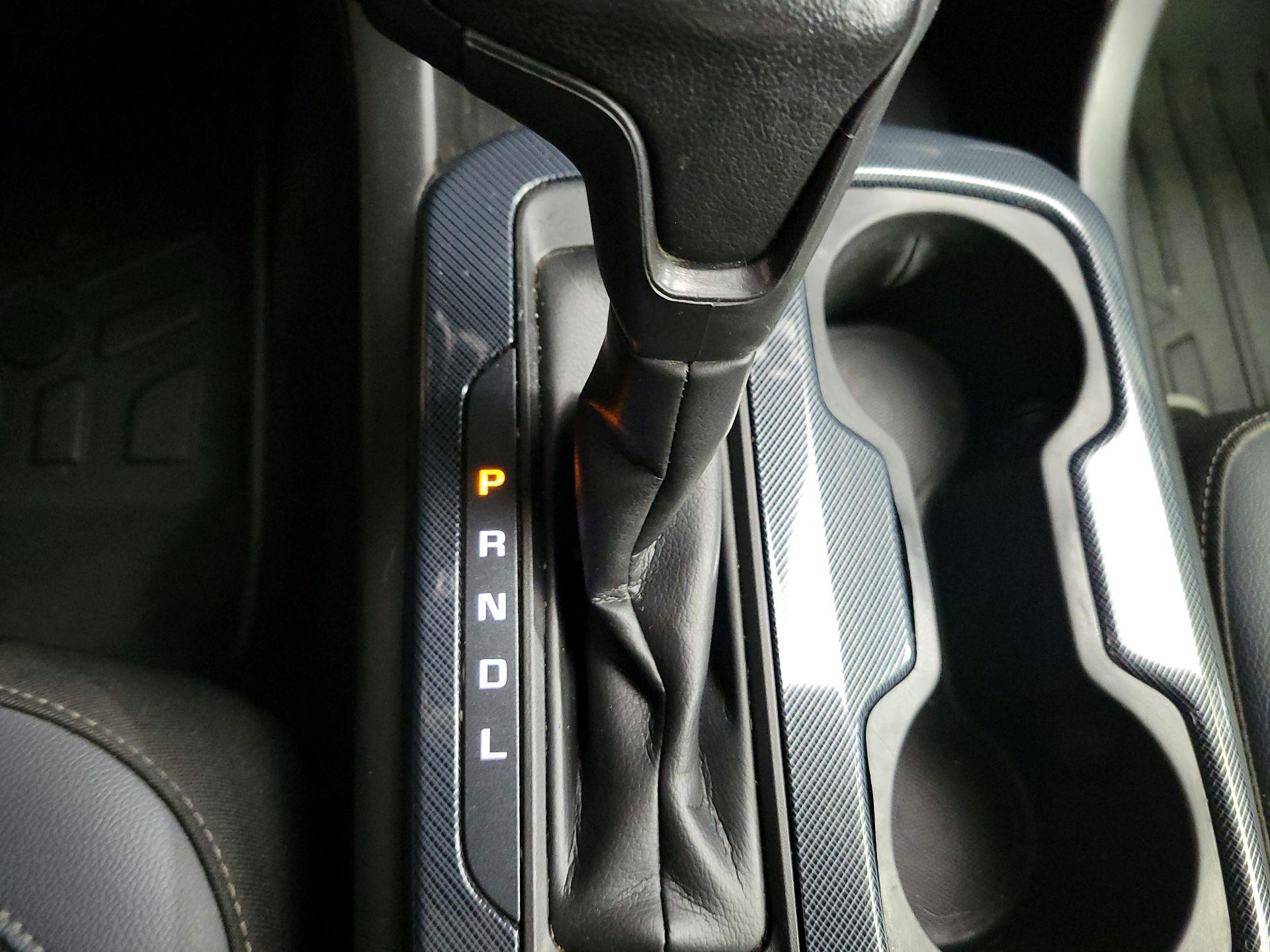 Thumbnail: 2021 Chevrolet Colorado - 17