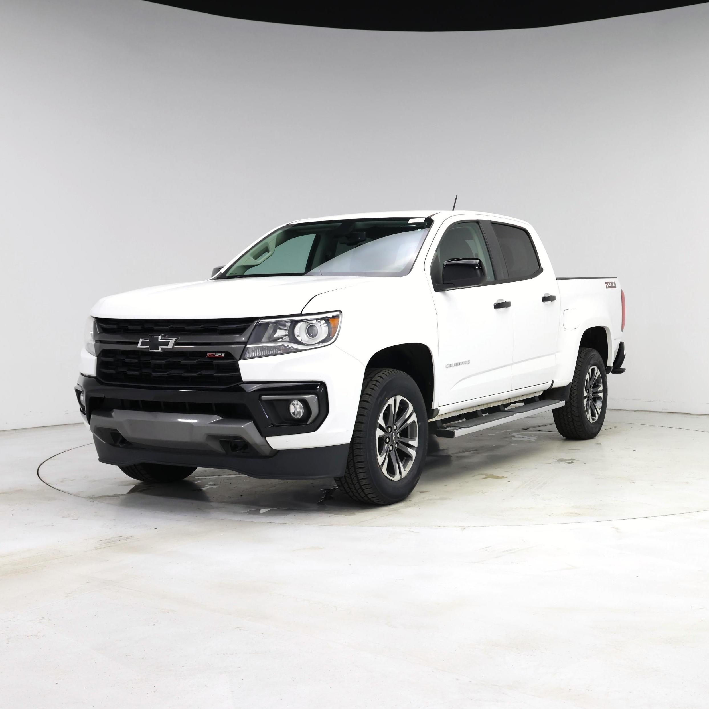 Thumbnail: 2021 Chevrolet Colorado - 4