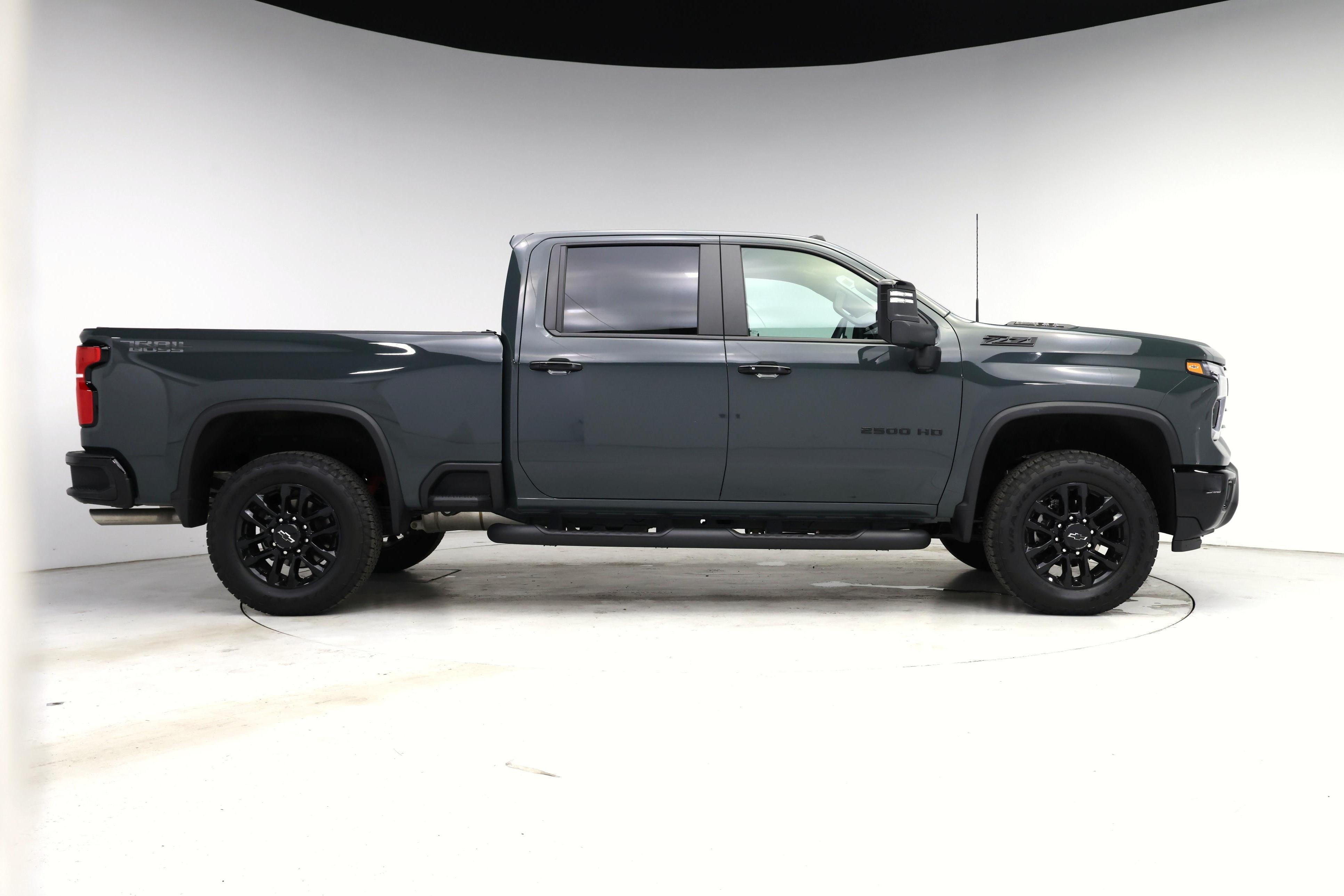 Thumbnail: 2026 Chevrolet Silverado 2500 - 7