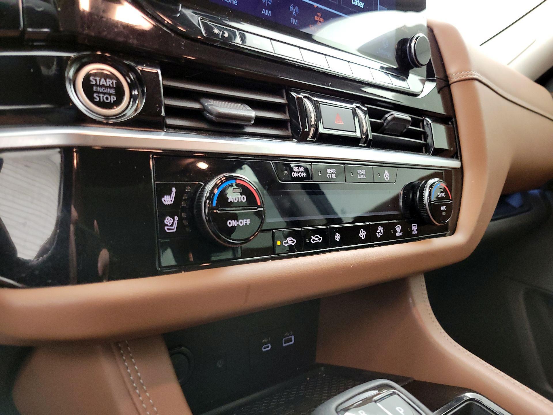 Thumbnail: 2022 Nissan Pathfinder - 17
