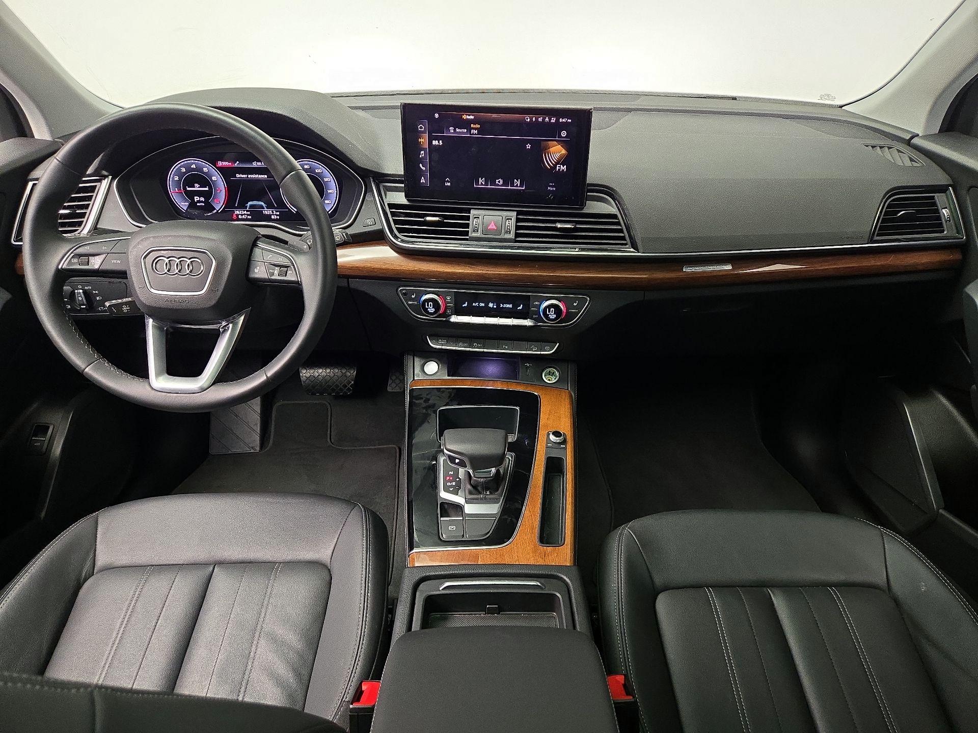 Thumbnail: 2022 Audi Q5 - 9