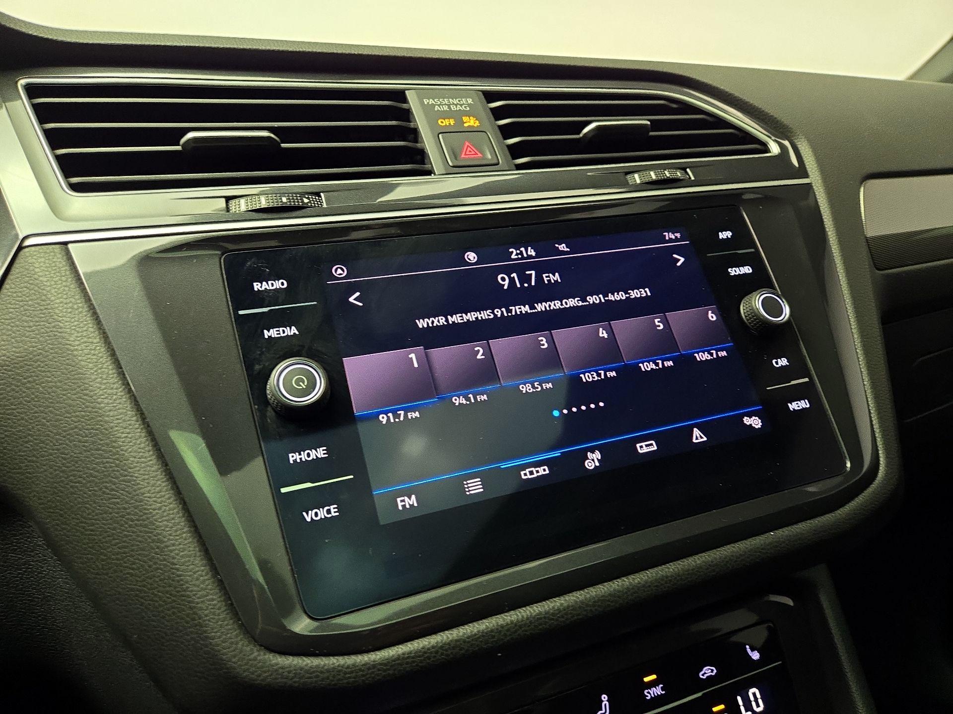 Thumbnail: 2024 Volkswagen Tiguan - 15