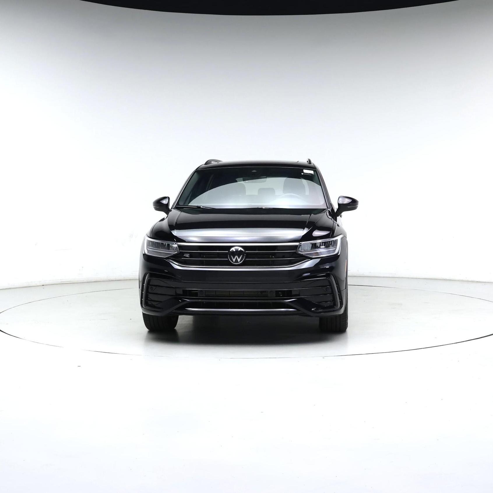 Thumbnail: 2024 Volkswagen Tiguan - 5