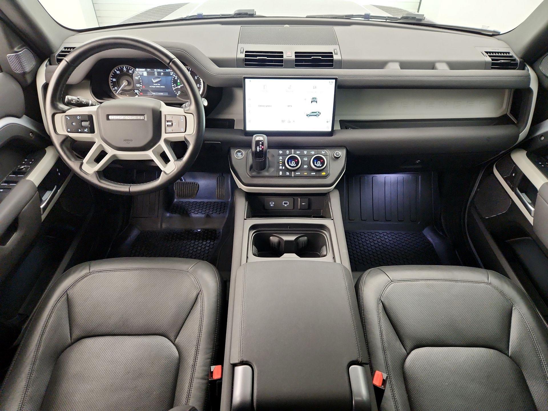 Thumbnail: 2023 Land Rover Defender - 9