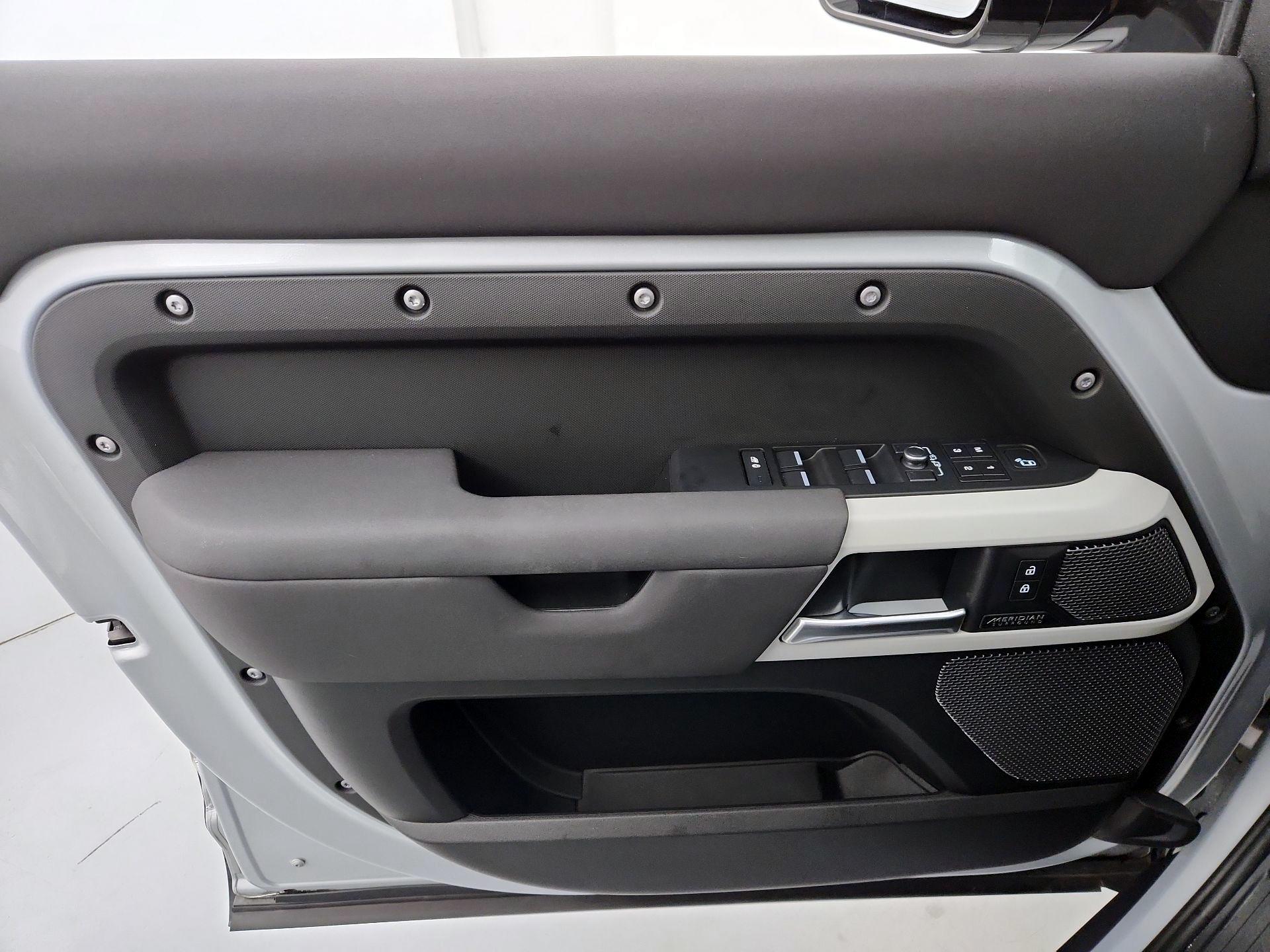 Thumbnail: 2023 Land Rover Defender - 12