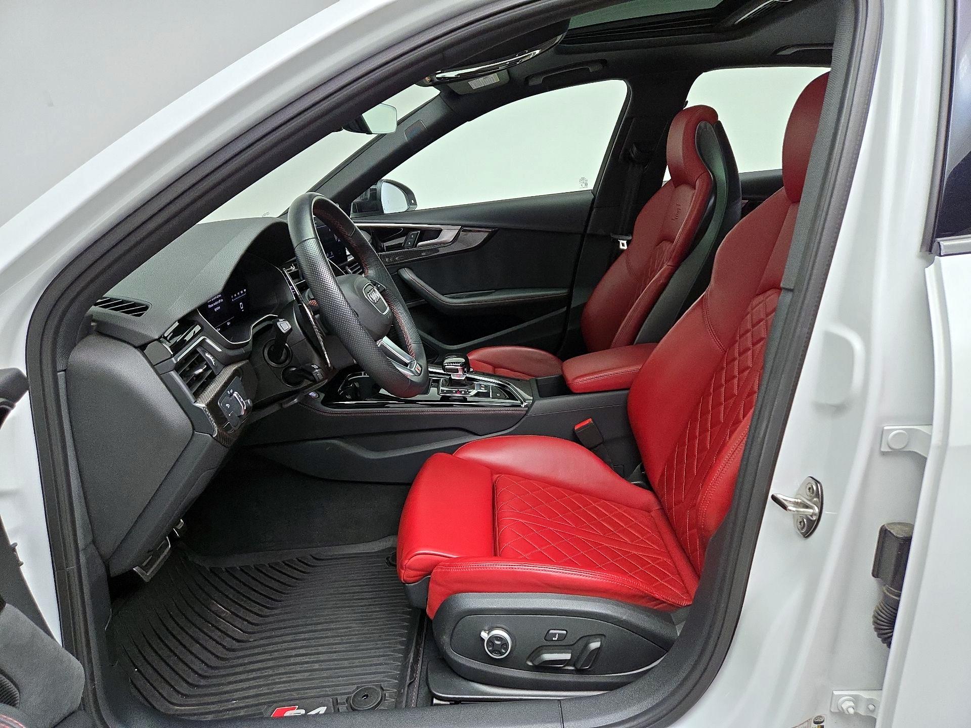 Thumbnail: 2024 Audi S4 - 11