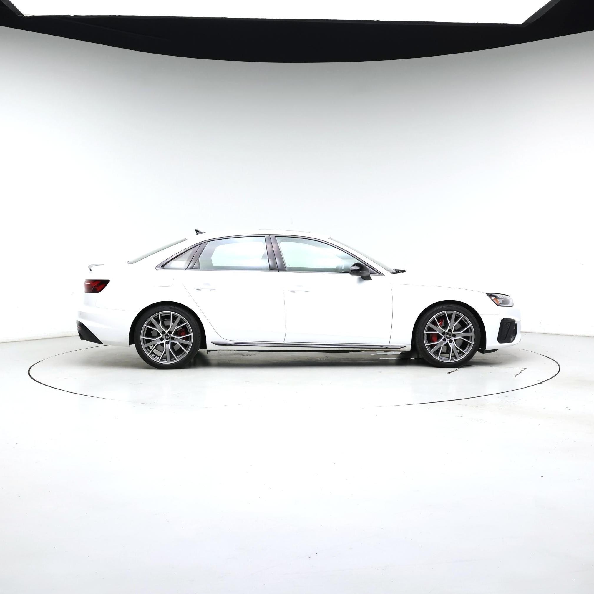 Thumbnail: 2024 Audi S4 - 7