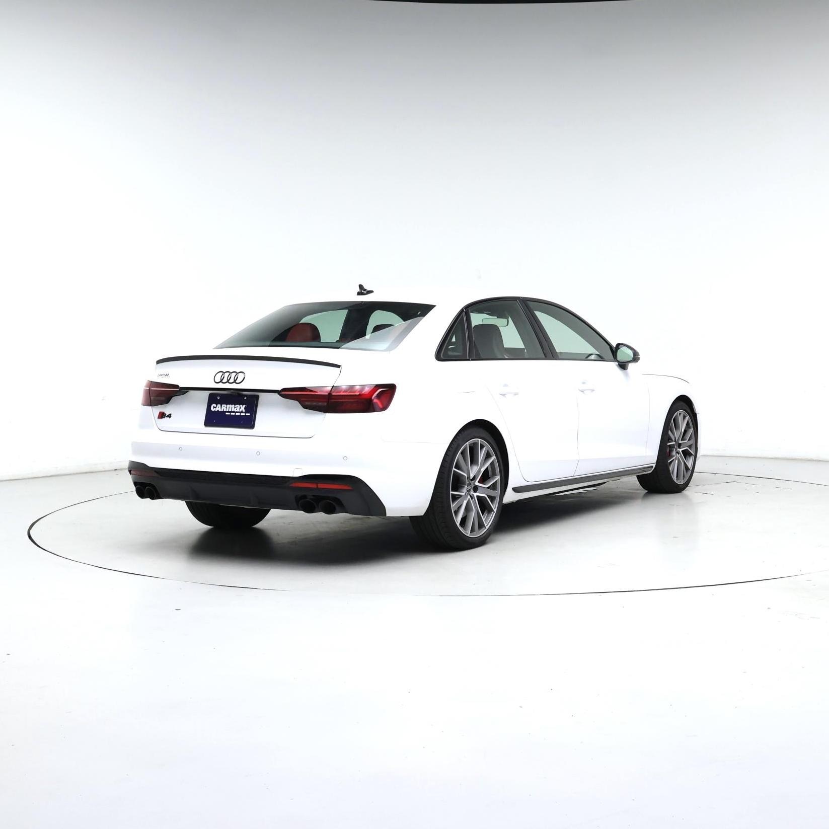 Thumbnail: 2024 Audi S4 - 8