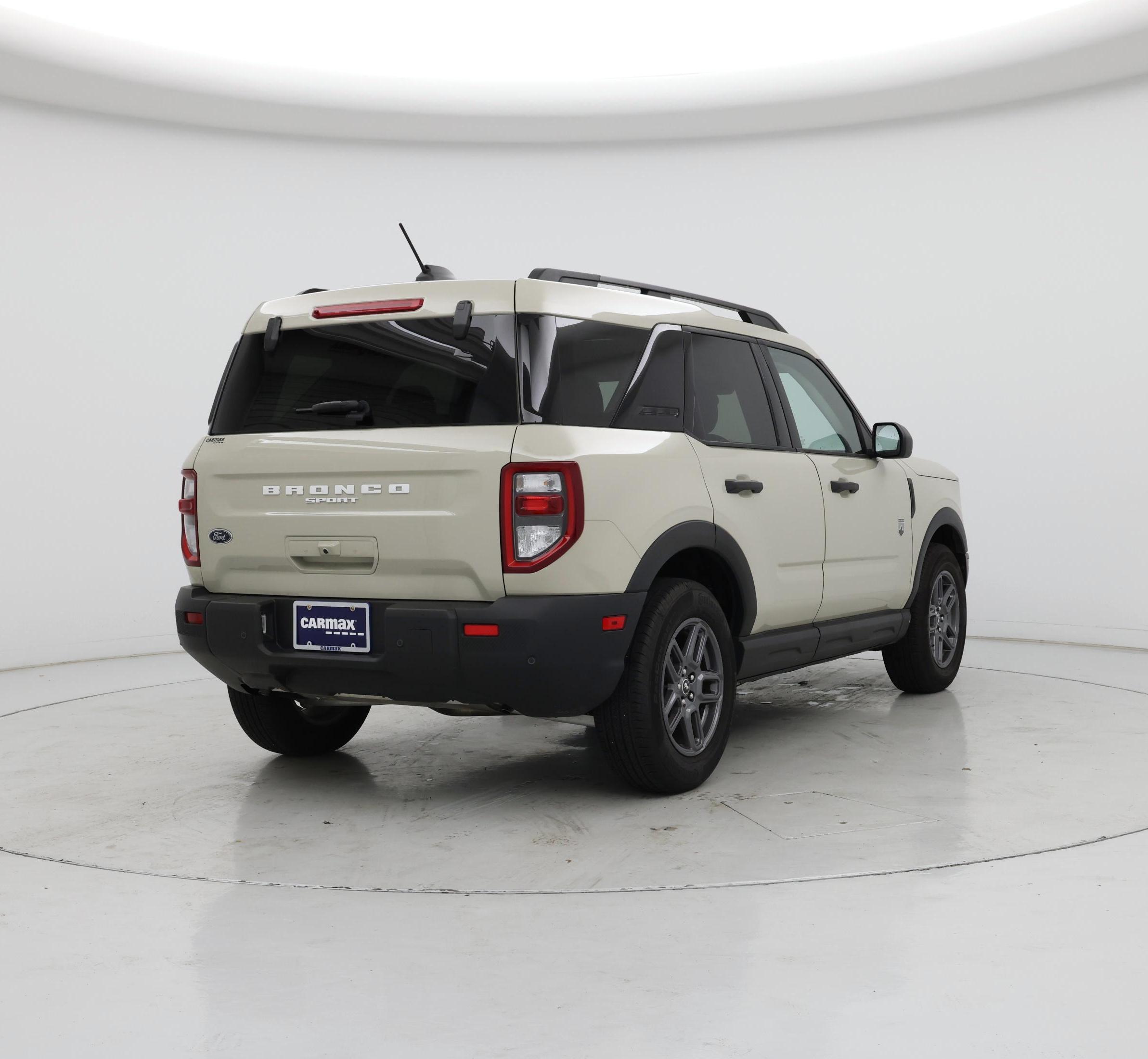 Thumbnail: 2025 Ford Bronco Sport - 8