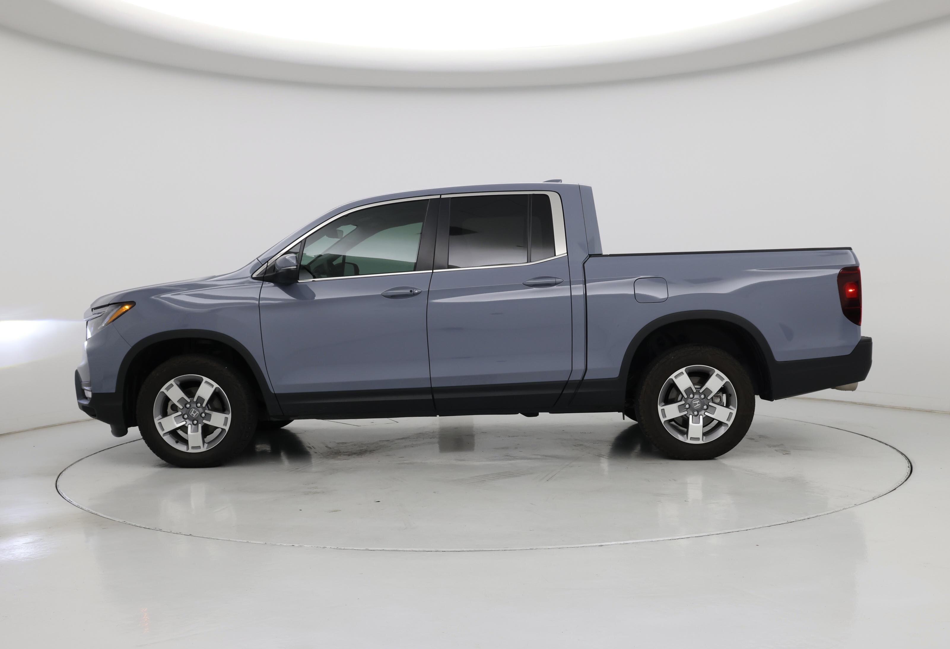Thumbnail: 2026 Honda Ridgeline - 3
