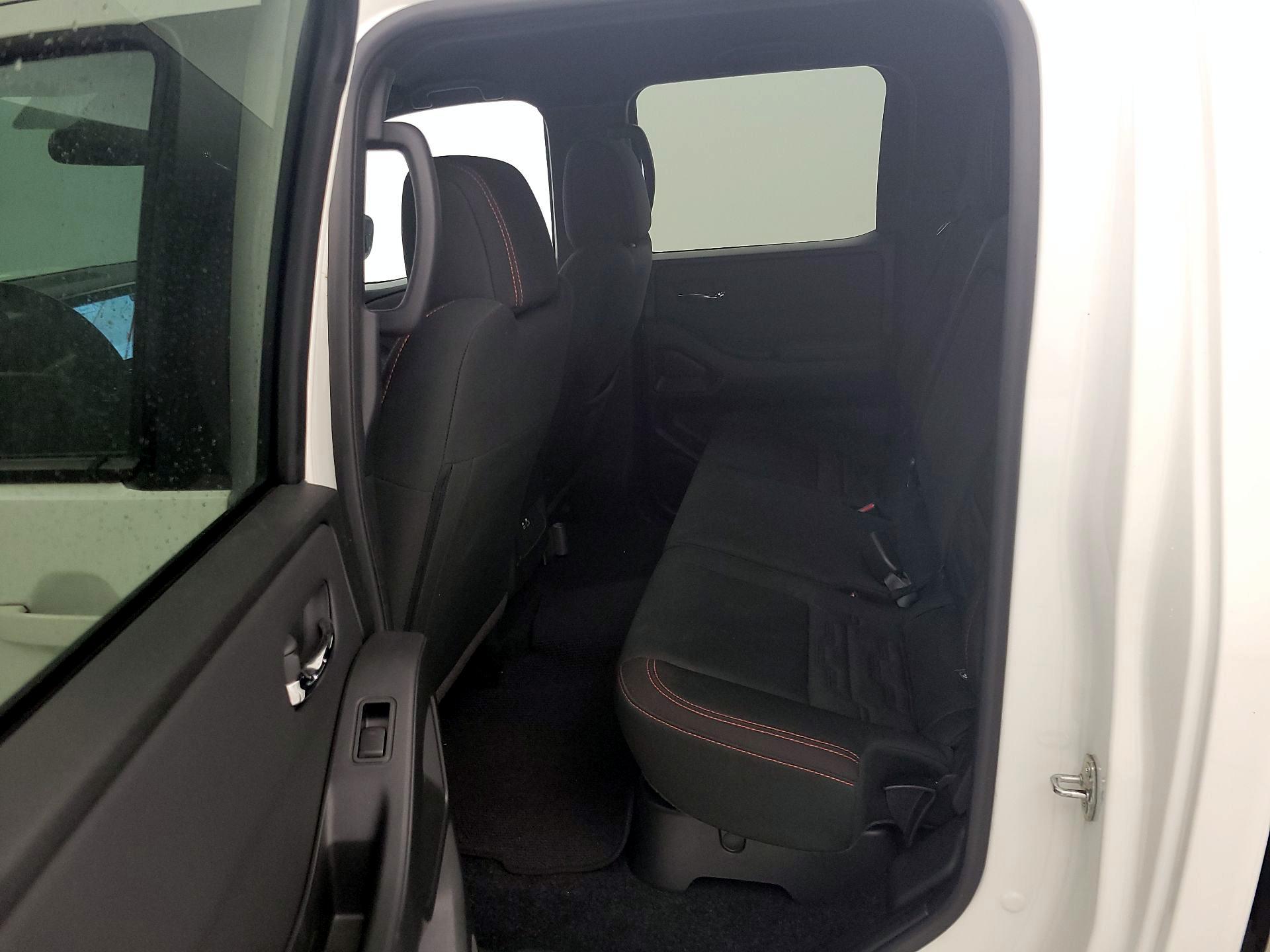 Thumbnail: 2024 Nissan Frontier - 20