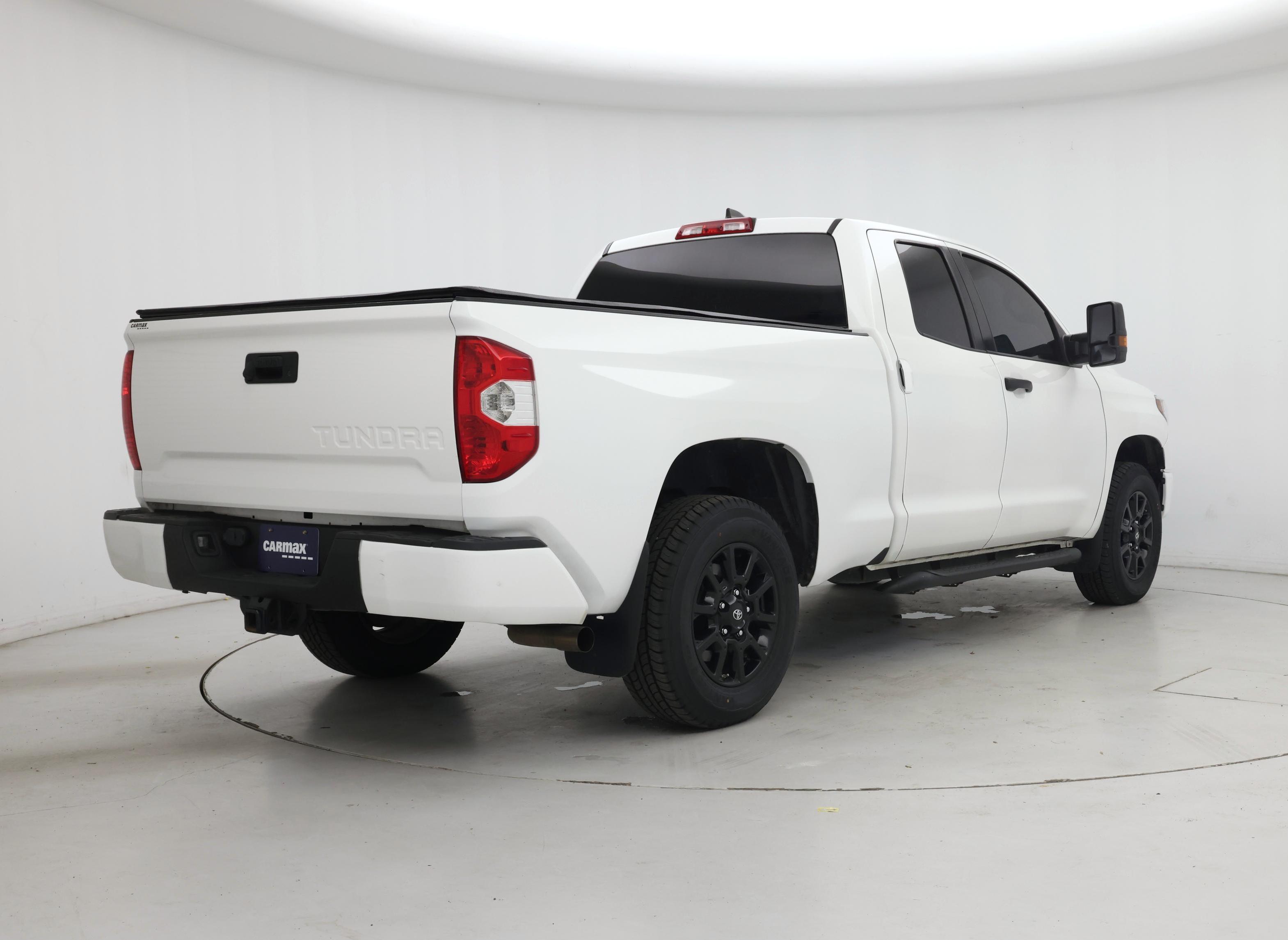 Thumbnail: 2020 Toyota Tundra - 8