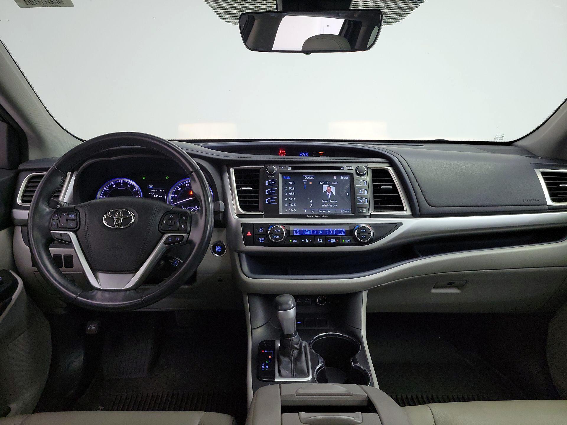 Thumbnail: 2018 Toyota Highlander - 9