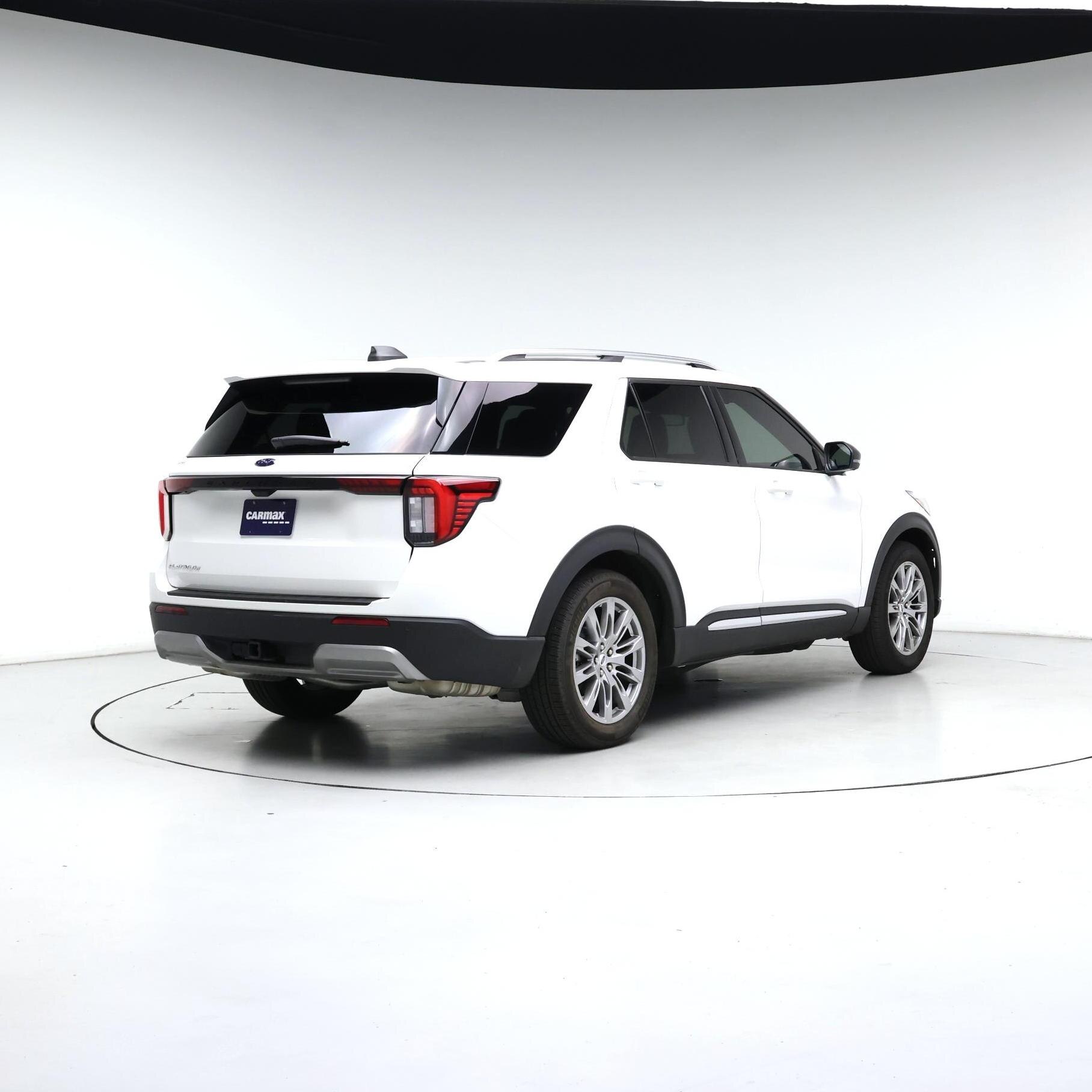 Thumbnail: 2025 Ford Explorer - 8