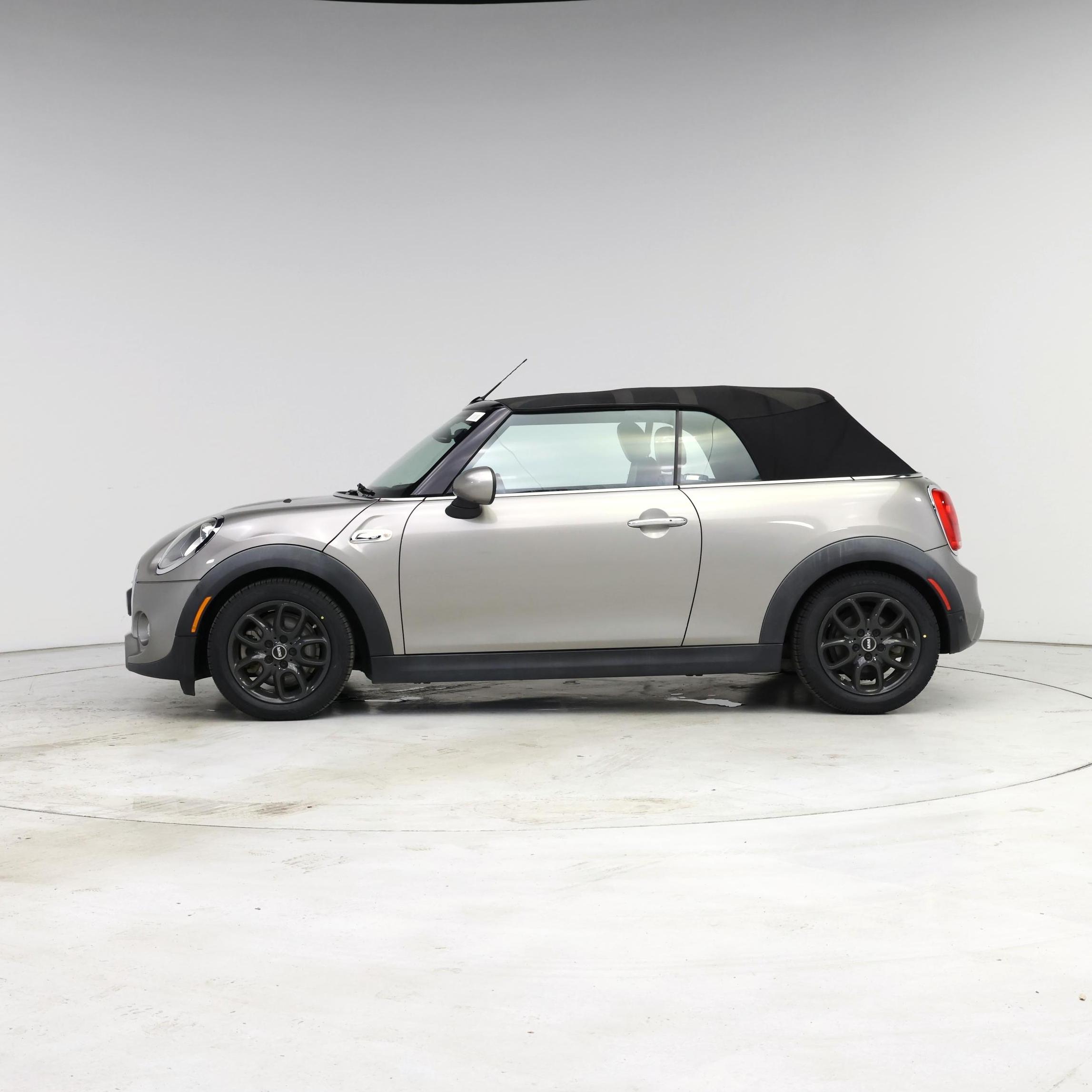 Thumbnail: 2016 MINI Cooper - 3