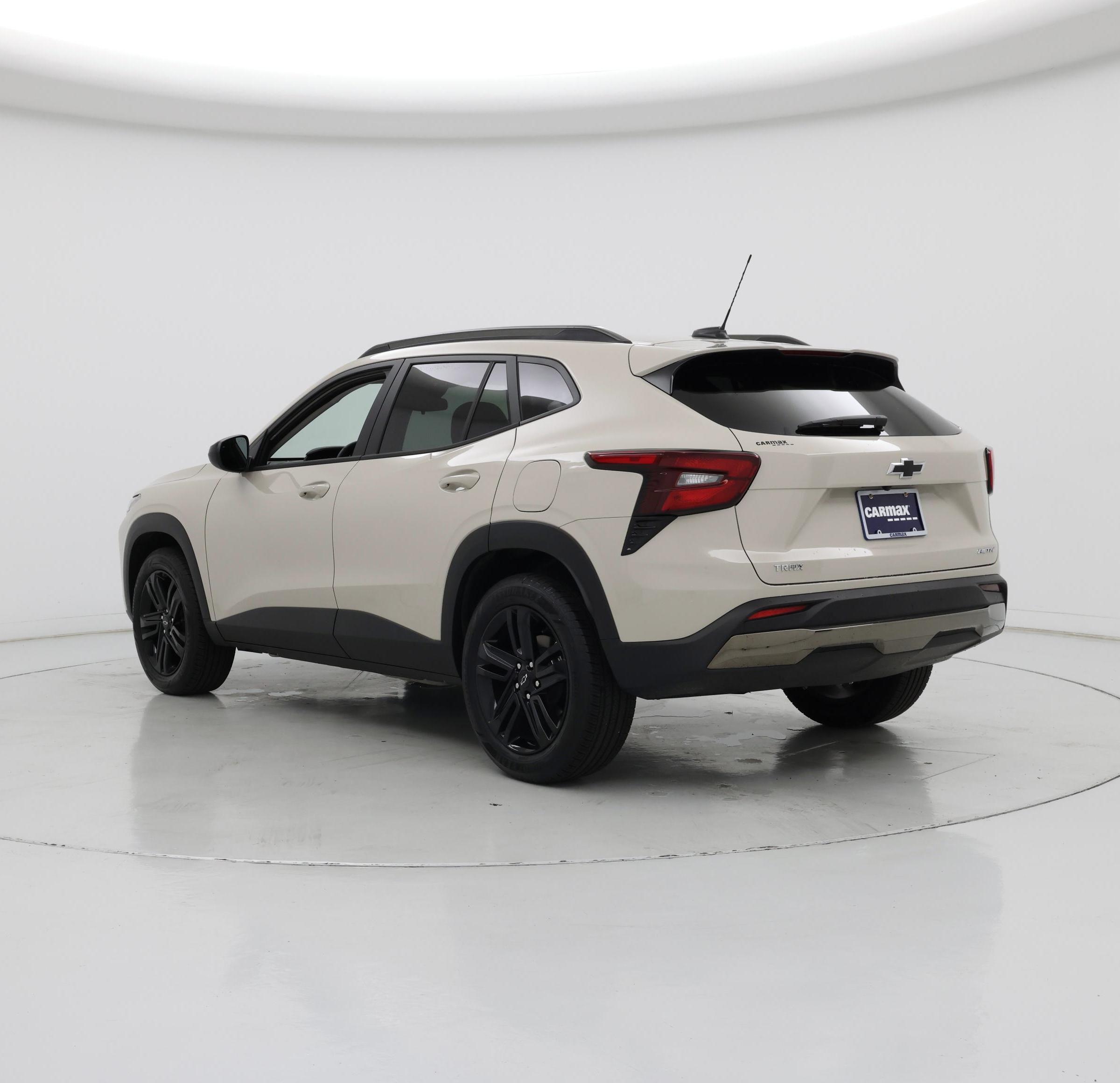 Thumbnail: 2026 Chevrolet Trax - 2